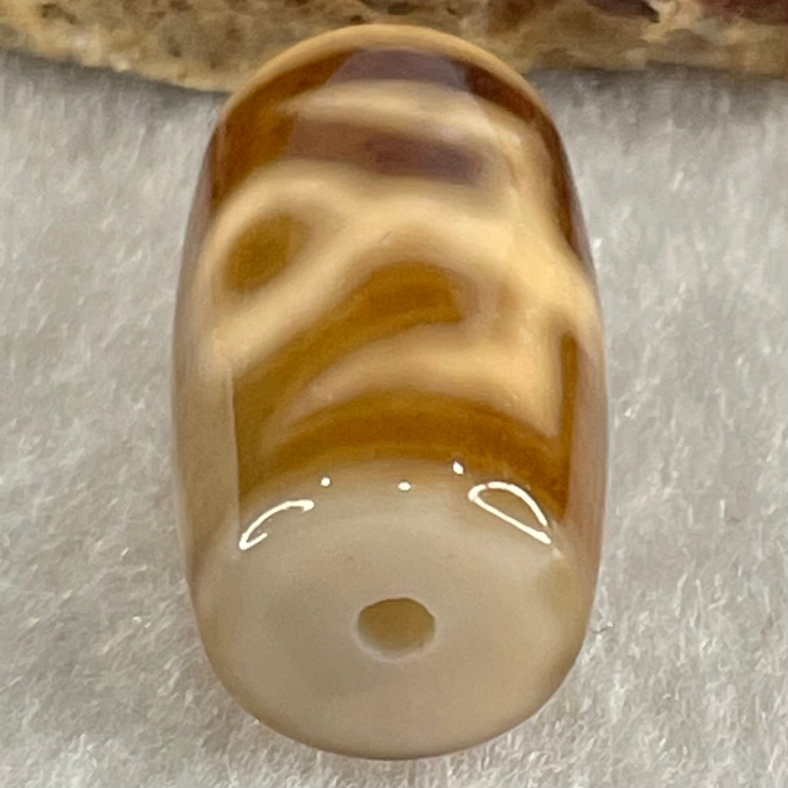 Natural Powerful Tibetan Old Oily Agate Patina Guiren Tairen Human Dzi Bead Totem Amulet Heavenly Master (Tian Zhu) 贵人天诛 4.82g 19.9 by 11.8mm - Huangs Jadeite and Jewelry Pte Ltd