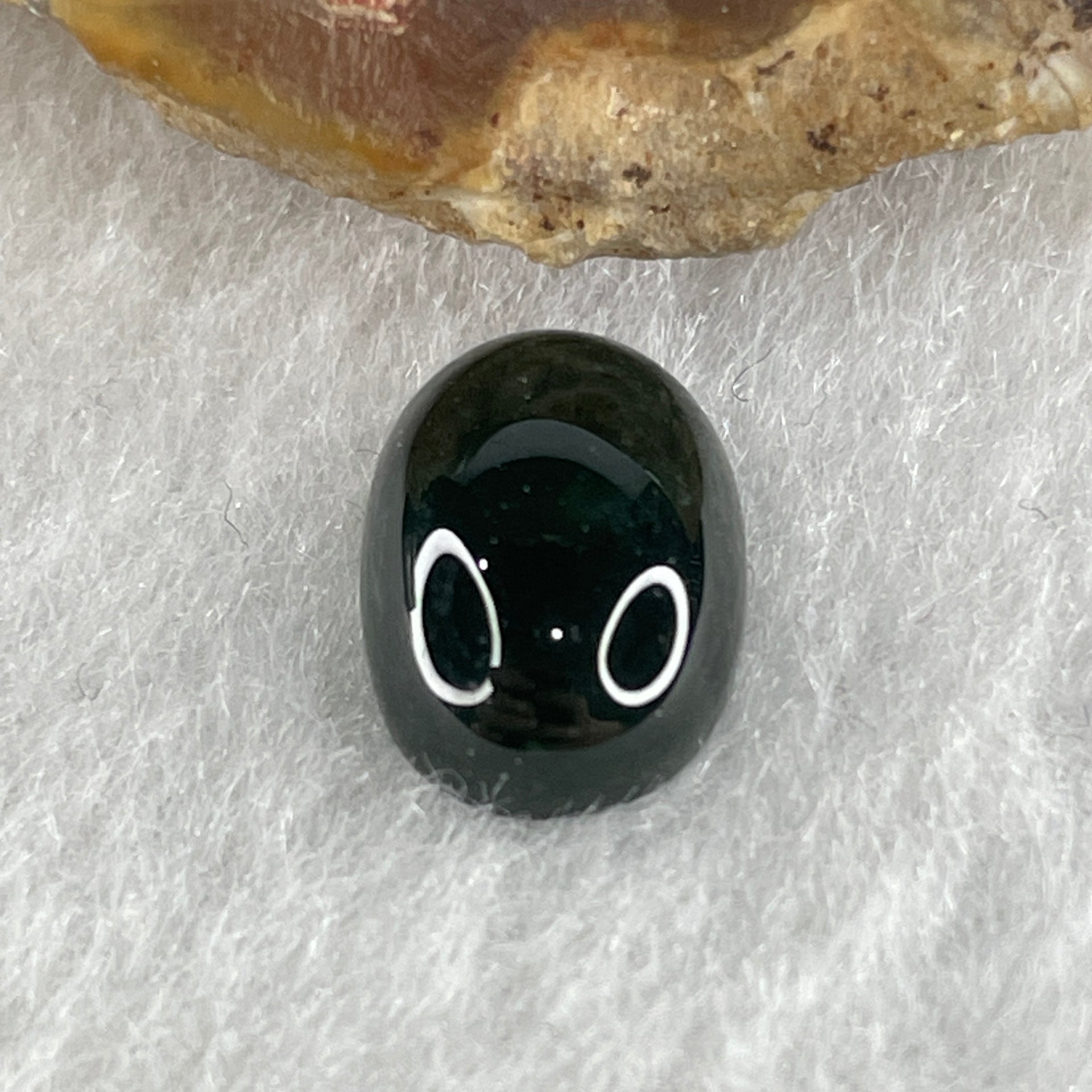 Type A Translucent Black Omphacite Jadeite Round Cabouchon Stone For Setting 0.93g 11.7 by 8.4 by 4.6mm - Huangs Jadeite and Jewelry Pte Ltd