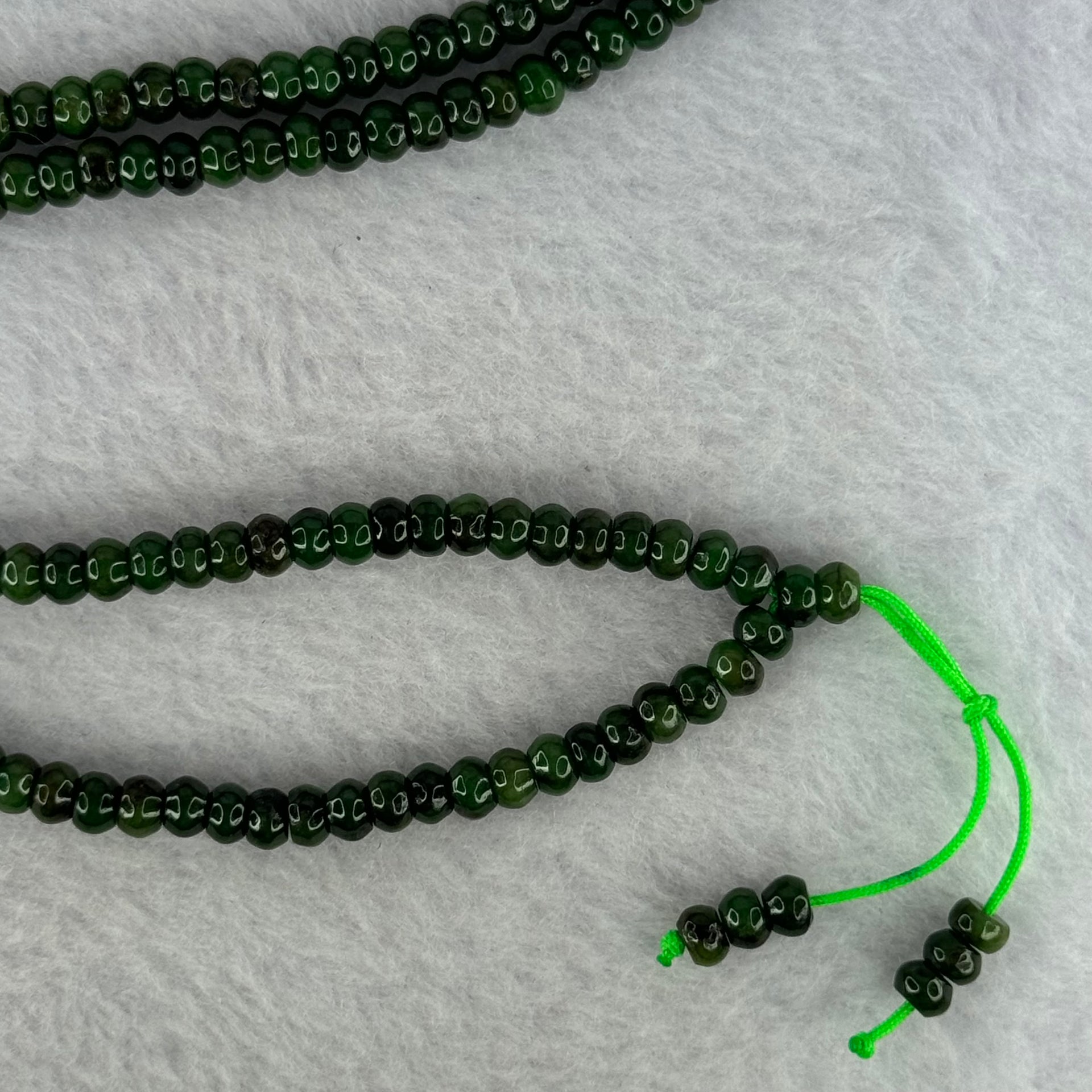 Type A Lao Keng Dark Spicy Green Jadeite Beads Necklace 30.94g 64cm 5.0nn 210 Beads - Huangs Jadeite and Jewelry Pte Ltd