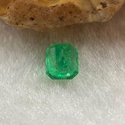Natural Colombia Green Emerald (Beryl) Cut-Cornered Rectangular step cut 0.66ct 5.5 by 5.2 by 3.0mm - Huangs Jadeite and Jewelry Pte Ltd
