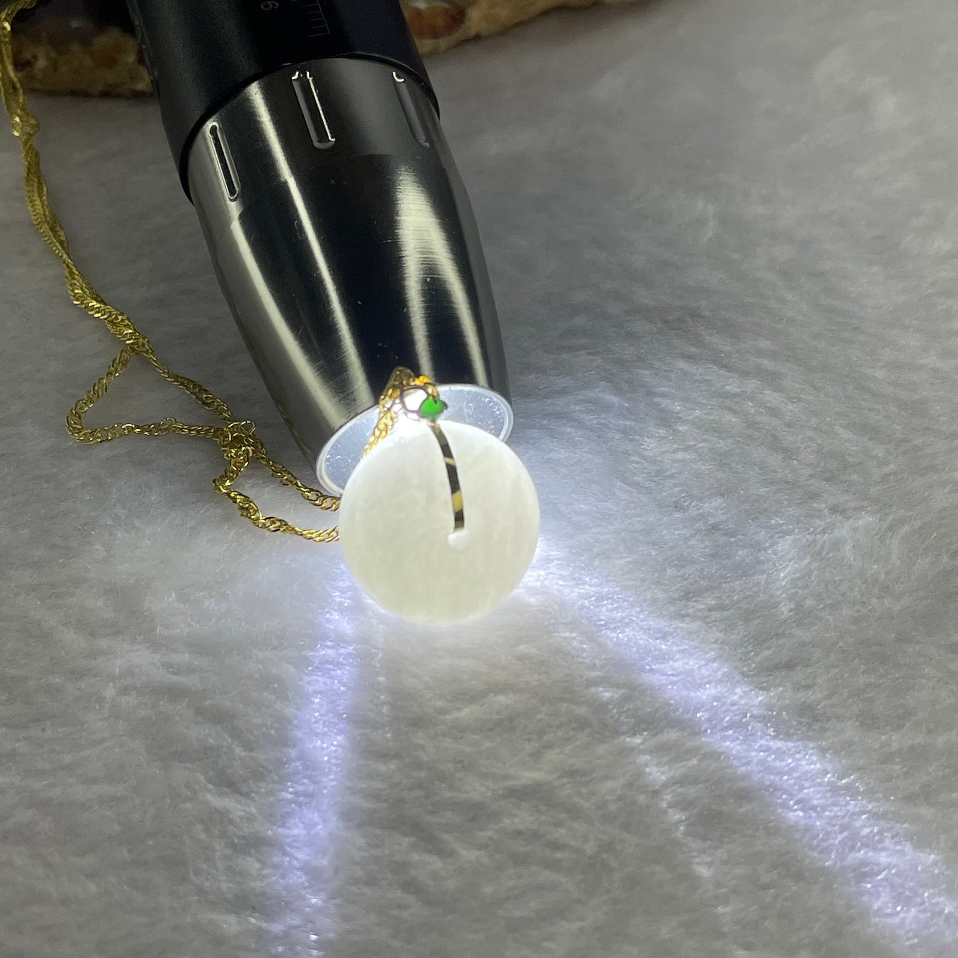 Type A Lavender Jadeite Ping An Kou Donut 平安扣 in 18k Gold Setting 9.43g 18.8 by 18.9 by 13.5mm with 925 Silver Necklace - Huangs Jadeite and Jewelry Pte Ltd