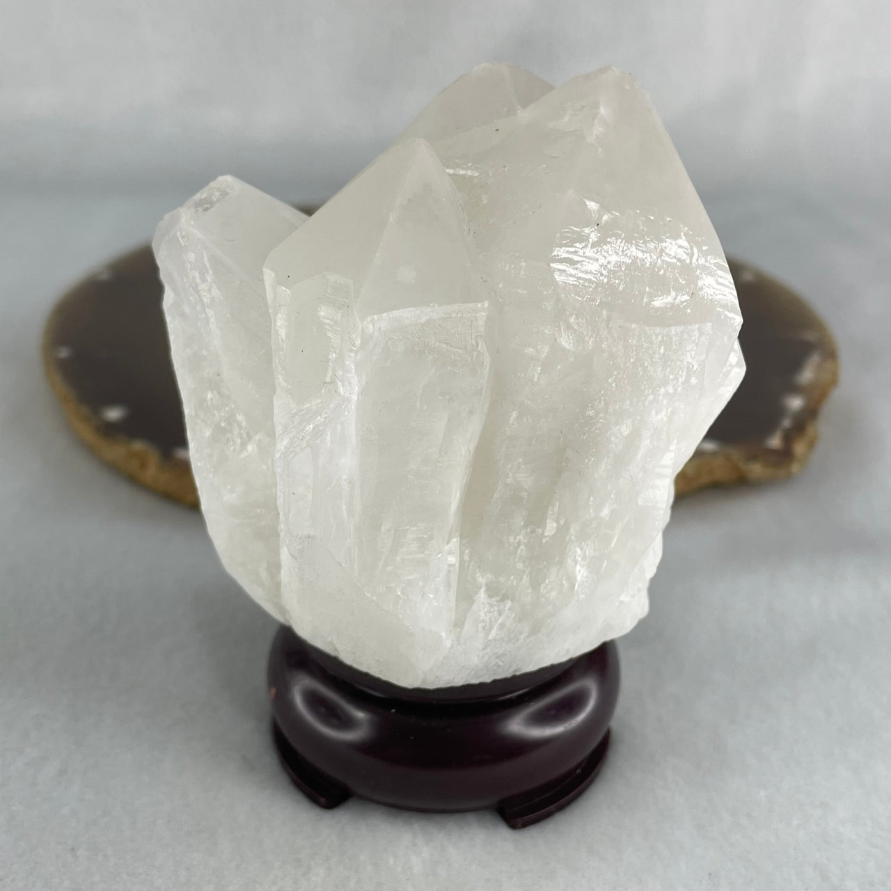 Natural Milky White Quartz Display 422.12g 68.7 by 61.6 by 95.4mm - Huangs Jadeite and Jewelry Pte Ltd