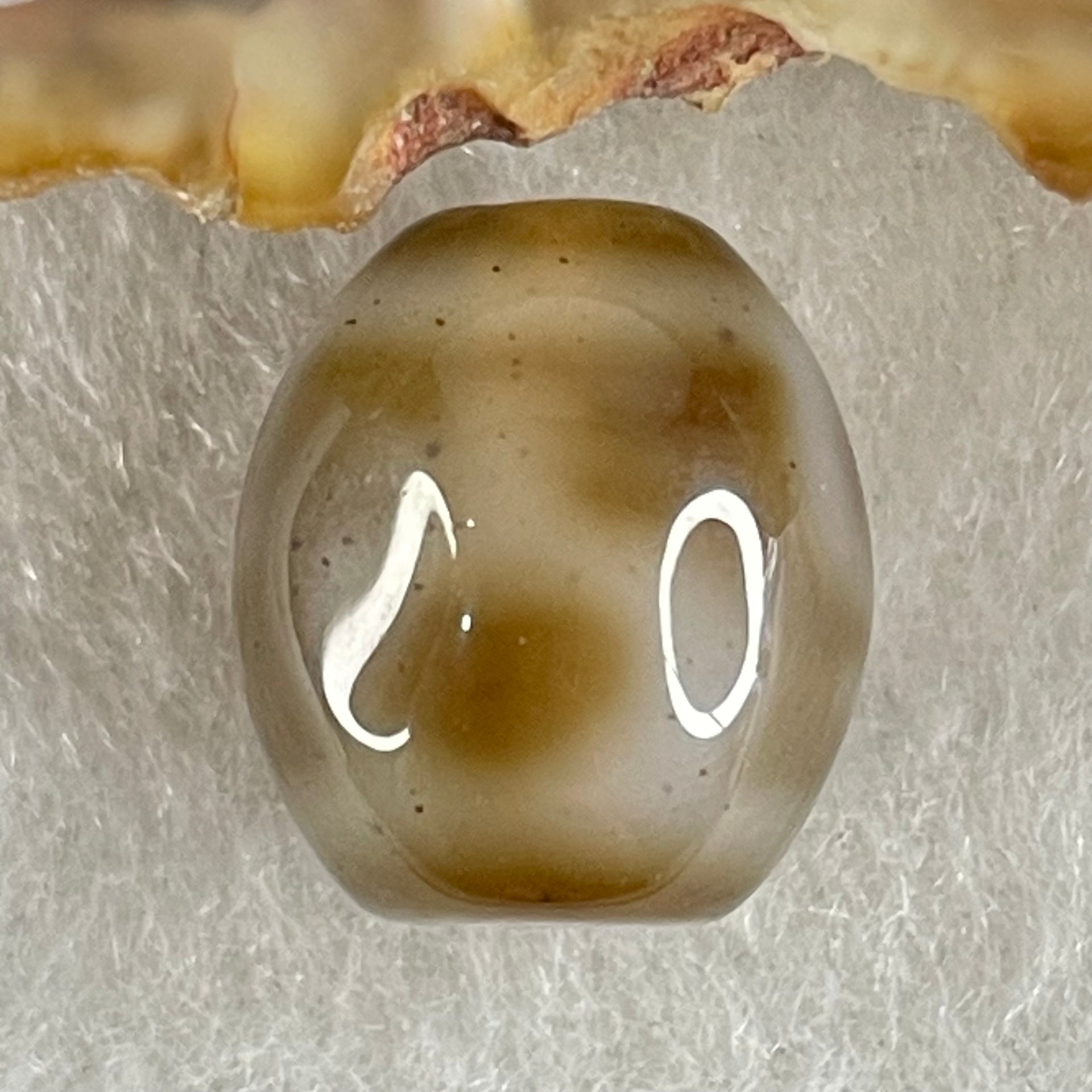 Natural Powerful Tibetan Old Oily Agate 4 Nectar Vessel Dzi Bead Heavenly Master (Tian Zhu) 花蜜容器天珠 2.73g 13.4 by 12.1mm - Huangs Jadeite and Jewelry Pte Ltd