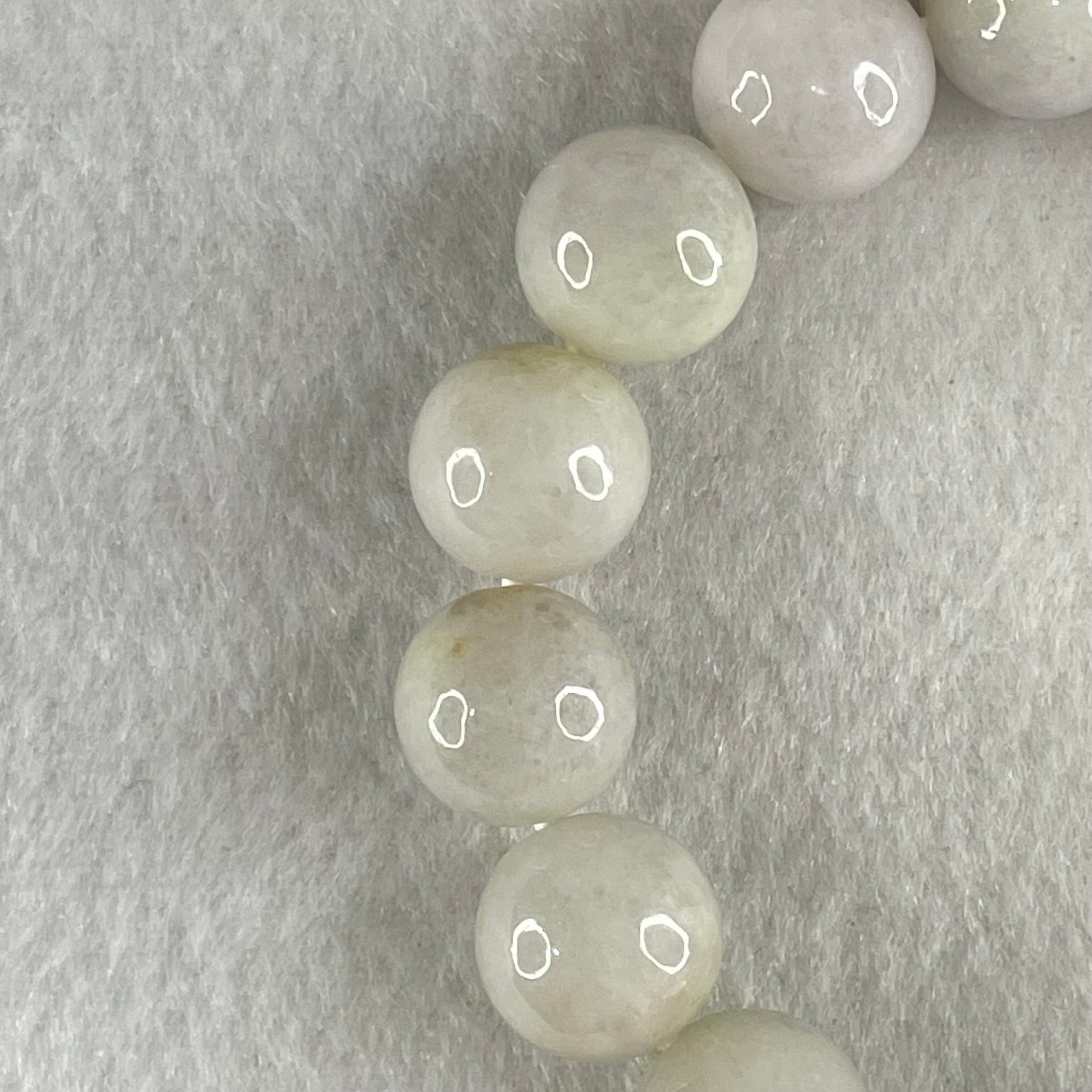 Type A Light Green with Slight Light Lavender Jadeite Beads Bracelet 55.18g 16cm 12.6mm 16 Beads - Huangs Jadeite and Jewelry Pte Ltd