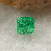 Natural Colombia Vivid Green Emerald (Beryl) Cut-Cornered Square Step cut 0.47ct 4.5 by 4.5 by 3.5mm - Huangs Jadeite and Jewelry Pte Ltd