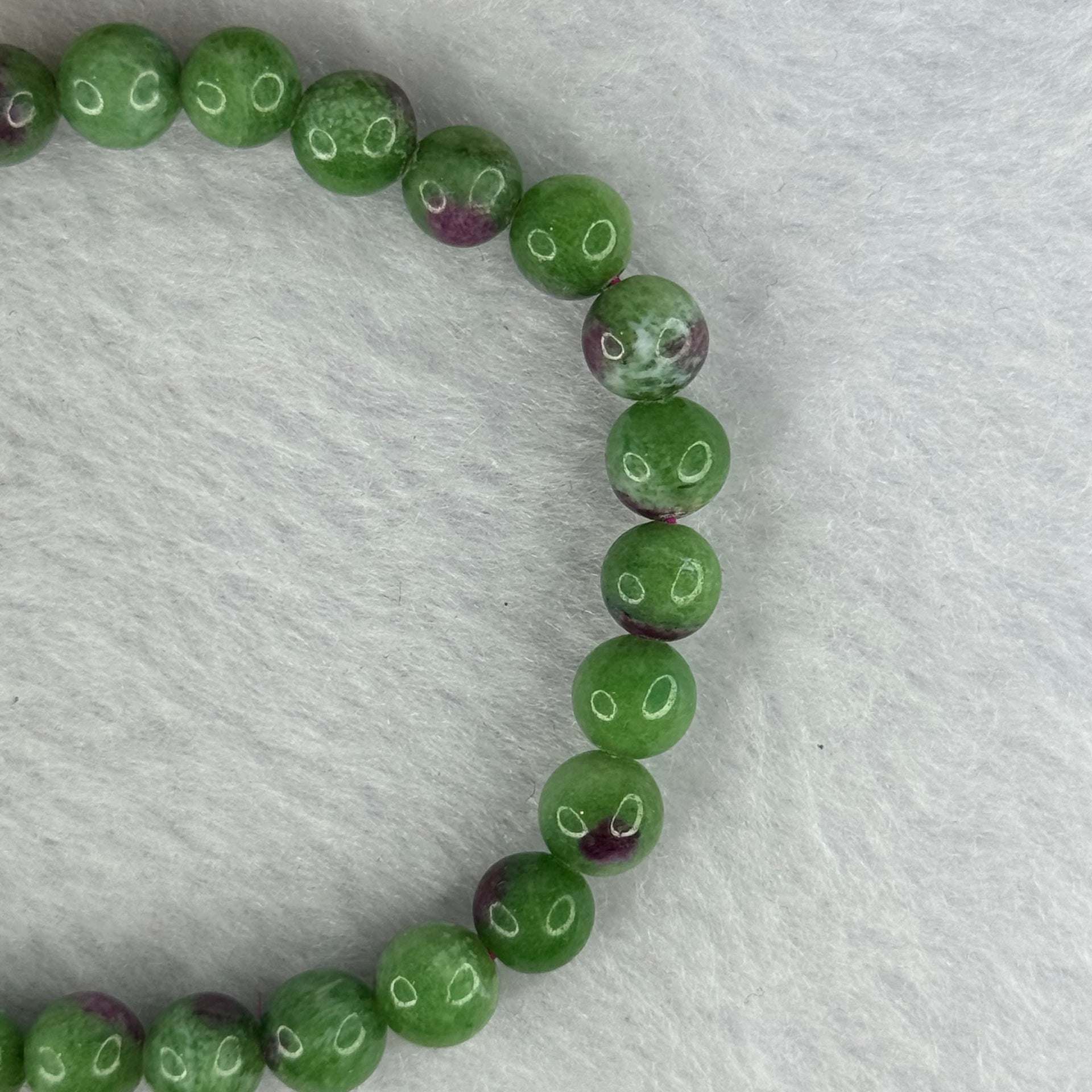 Natural Emerald And Ruby Zoisite Beads Bracelet 13.89g 15.5cm 6.8mm 28 Beads - Huangs Jadeite and Jewelry Pte Ltd