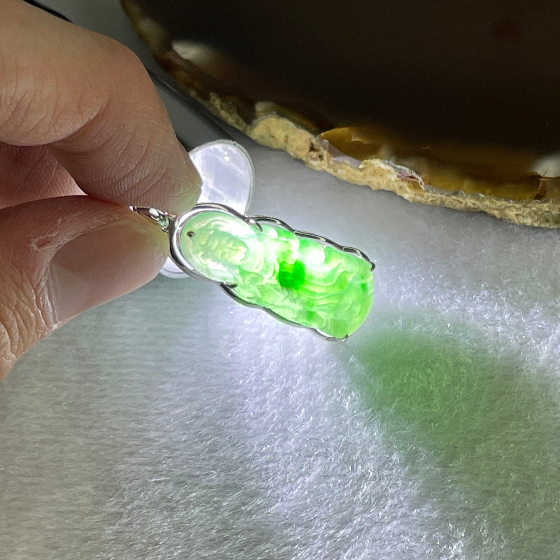 Certified Type A Semi Icy Spicy Green Jadeite Guan Yin Pendant Setting 18k White Gold 2.68g 37.0 by 12.3 by 5.3mm - Huangs Jadeite and Jewelry Pte Ltd