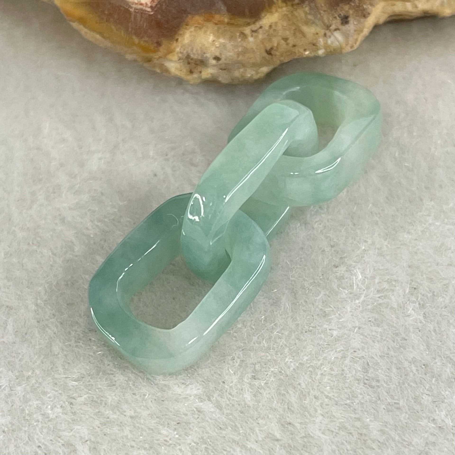 Type A Blueish Green with Faint White Jadeite Rolo Link Chain for Setting 2.43g 14.6 by 10.5 by 3.3mm - Huangs Jadeite and Jewelry Pte Ltd