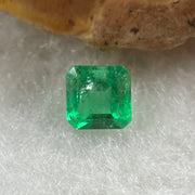 Natural Colombia Vivid Green Emerald (Beryl) Cut-Cornered Square Step cut 0.43ct 4.6 by 4.5 by 3.2mm - Huangs Jadeite and Jewelry Pte Ltd