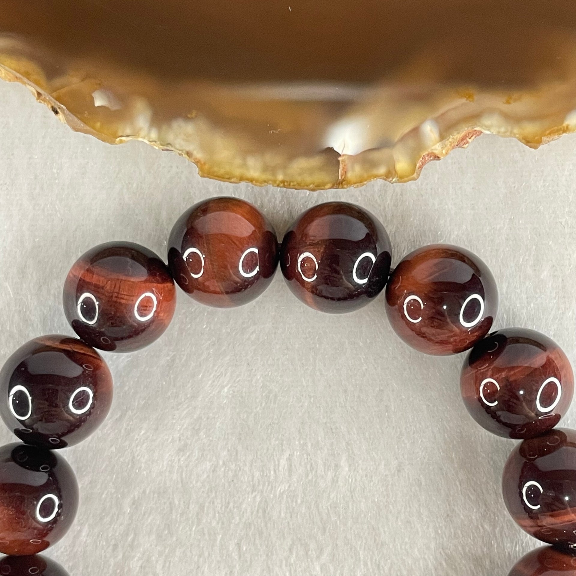 Natural Red Tiger's Eye Quartz Beads Bracelet 45.83g 17cm 12.5mm 17 Beads - Huangs Jadeite and Jewelry Pte Ltd