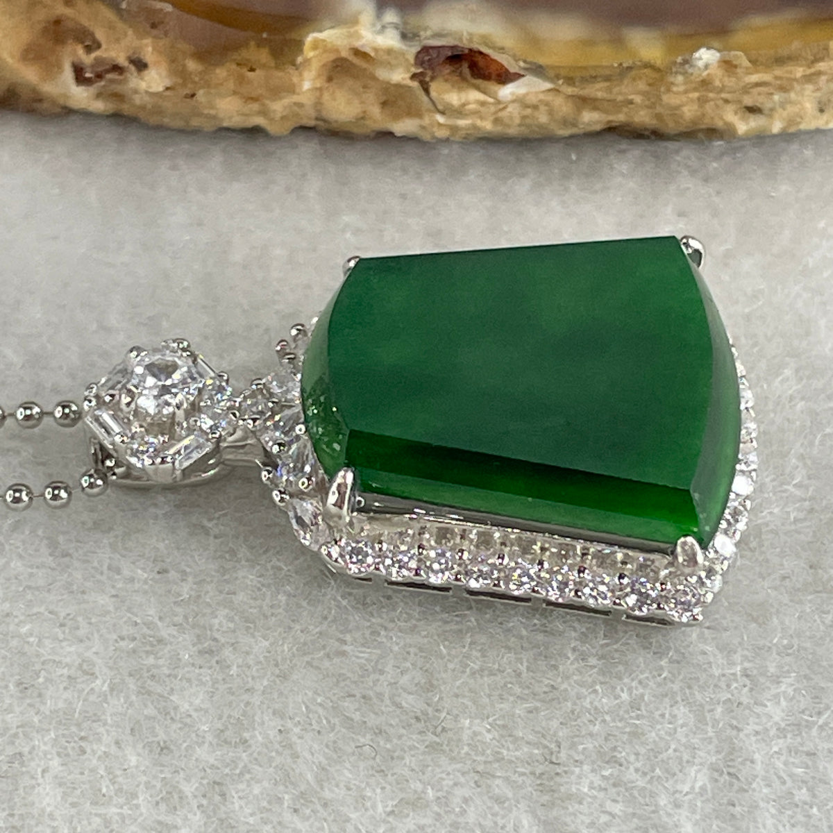 Natural Type A Omphacite Green Jadeite Wushipai Necklace in S925 Silver | (5.88g | 44cm S925 | 18.0 x 16.0 x 3.5mm | Unobstructed Peace & Supreme Protection Anchor, Feng Shui Prosperity & Executive Calm Necklace) - Huangs Jadeite and Jewelry Pte Ltd