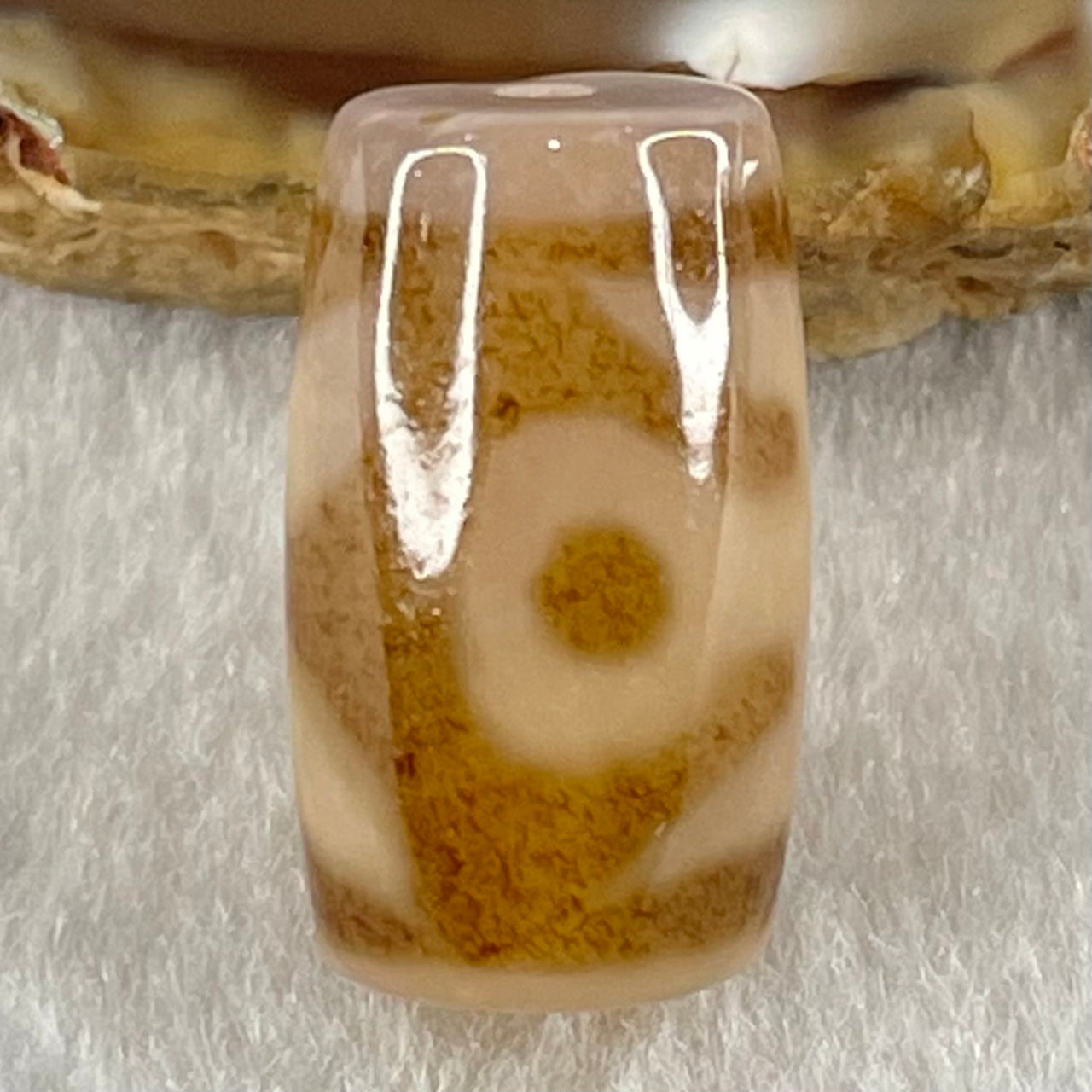 Natural Powerful Tibetan Old Oily Agate Patina Guiren Tairen Human Dzi Bead Totem Amulet Heavenly Master (Tian Zhu) 贵人天诛 4.84g 19.9 by 11.8mm - Huangs Jadeite and Jewelry Pte Ltd
