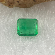 Natural Colombia Vivid Green Emerald (Beryl) Cut-Cornered Rectangular Step cut 0.48ct 5.2 by 4.4 by 2.7mm - Huangs Jadeite and Jewelry Pte Ltd