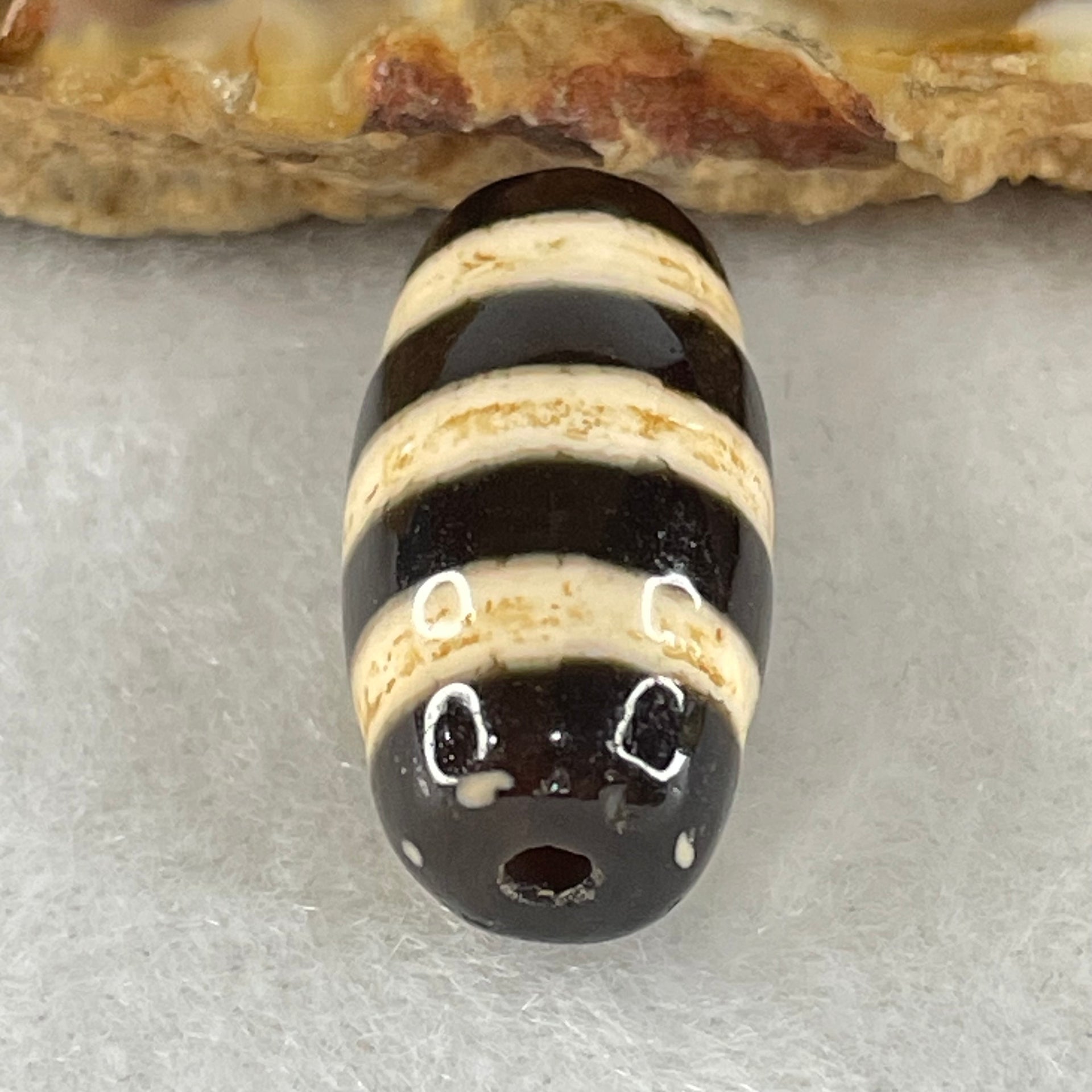 Natural Powerful Tibetan Old Oily Agate 3-Lines Dzi Bead Heavenly Master (Tian Zhu) 三行天诛 3.09g 19.9 by 10.1mm - Huangs Jadeite and Jewelry Pte Ltd