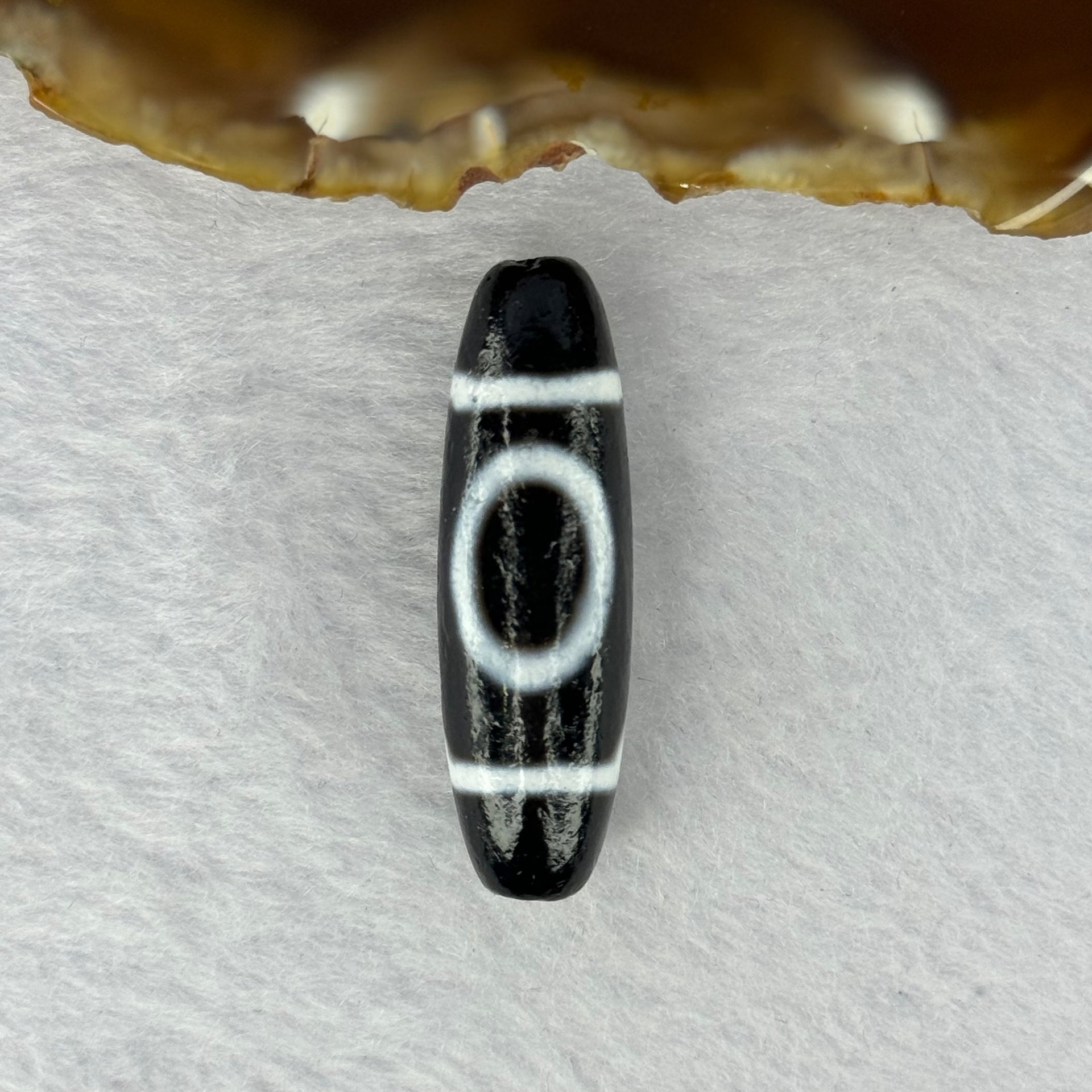 Natural Powerful Tibetan Old Oily Agate 1 Eye With Mountain Support Dzi Bead Heavenly Master (Tian Zhu) 一眼靠天珠 7.45g 38.0 by 11.8mm - Huangs Jadeite and Jewelry Pte Ltd