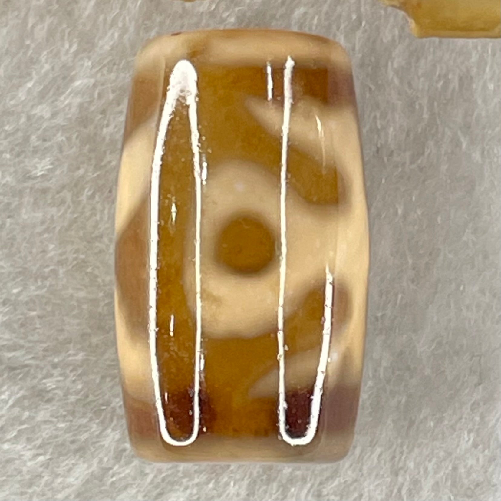 Natural Powerful Tibetan Old Oily Agate Patina Guiren Tairen Human Dzi Bead Totem Amulet Heavenly Master (Tian Zhu) 贵人天诛 4.77g 19.6 by 11.8mm - Huangs Jadeite and Jewelry Pte Ltd
