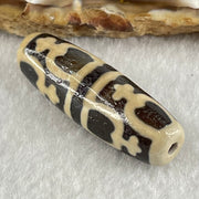 Natural Powerful Tibetan Old Oily Agate 8 Nectar Vessel Dzi Bead Heavenly Master (Tian Zhu) 八花蜜容器眼天珠 9.29g 38.3 by 12.5mm - Huangs Jadeite and Jewelry Pte Ltd