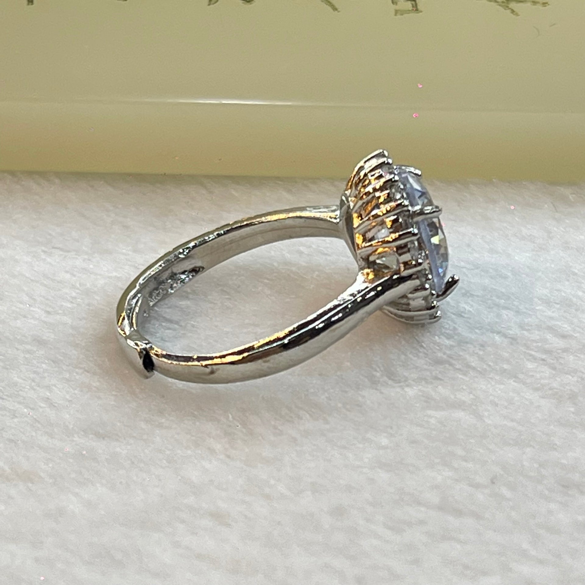 Moissanite with Crystals in Sliver Colour Ring 4.19g 10.0 by 6.0mm - Huangs Jadeite and Jewelry Pte Ltd