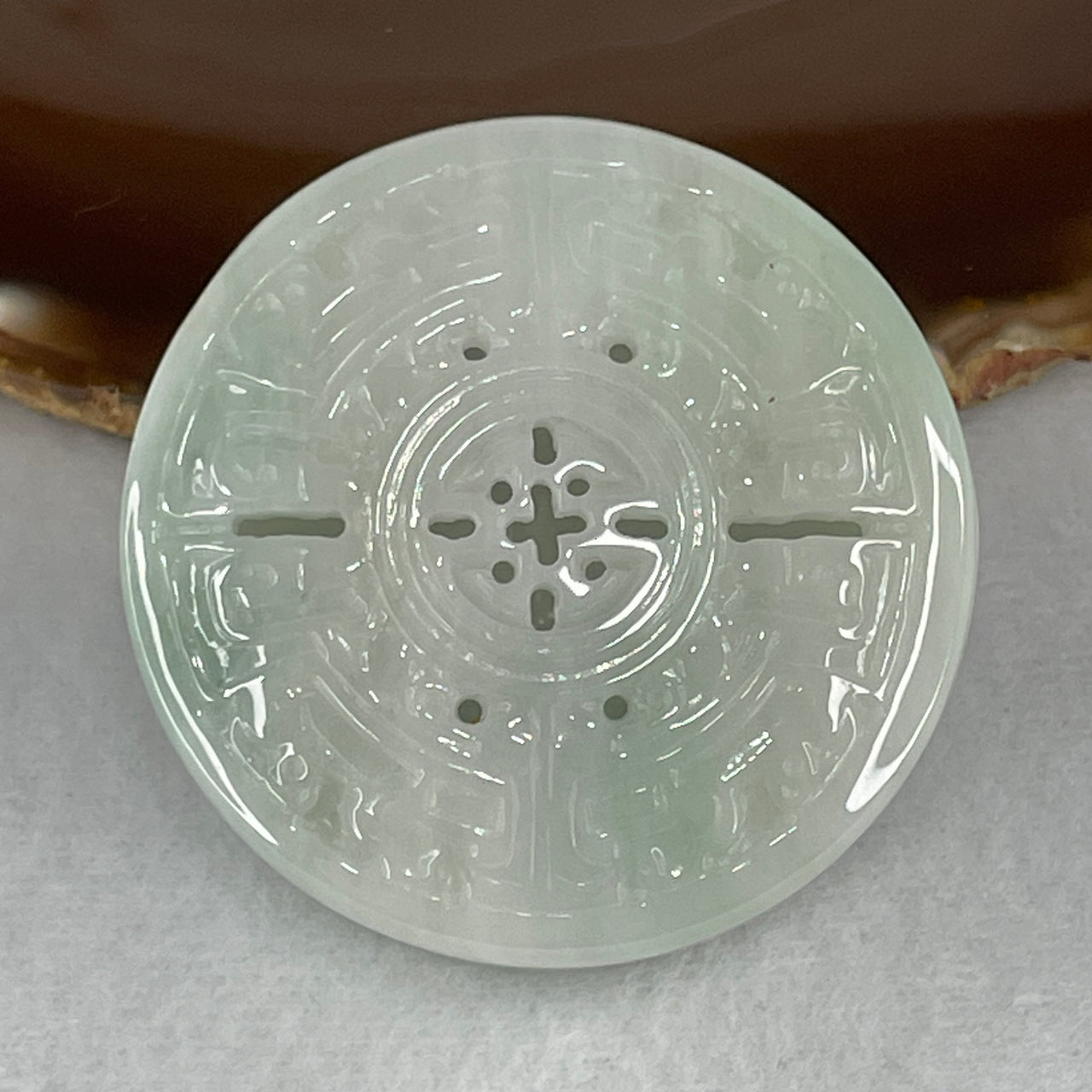 Certified Natural Type A Light Green Jadeite Container Fā Display 86.52g 55.7 by 23.5mm