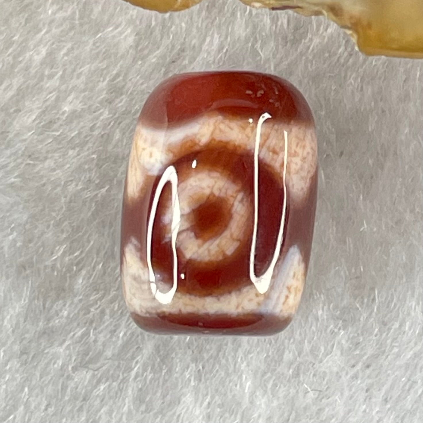 Natural Powerful Tibetan Old Oily Agate 3 Eyes Dzi Bead Heavenly Master (Tian Zhu) 三眼天诛 2.31g 13.7 by 10.0mm - Huangs Jadeite and Jewelry Pte Ltd