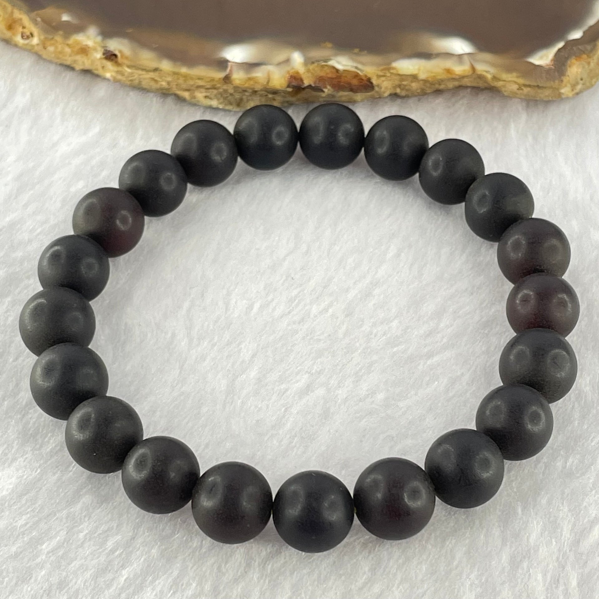 Natural Iron Blood King Amber Beads Bracelet 天然铁血王琥珀手链 10.50g 17cm 9.8mm 21 Beads - Huangs Jadeite and Jewelry Pte Ltd