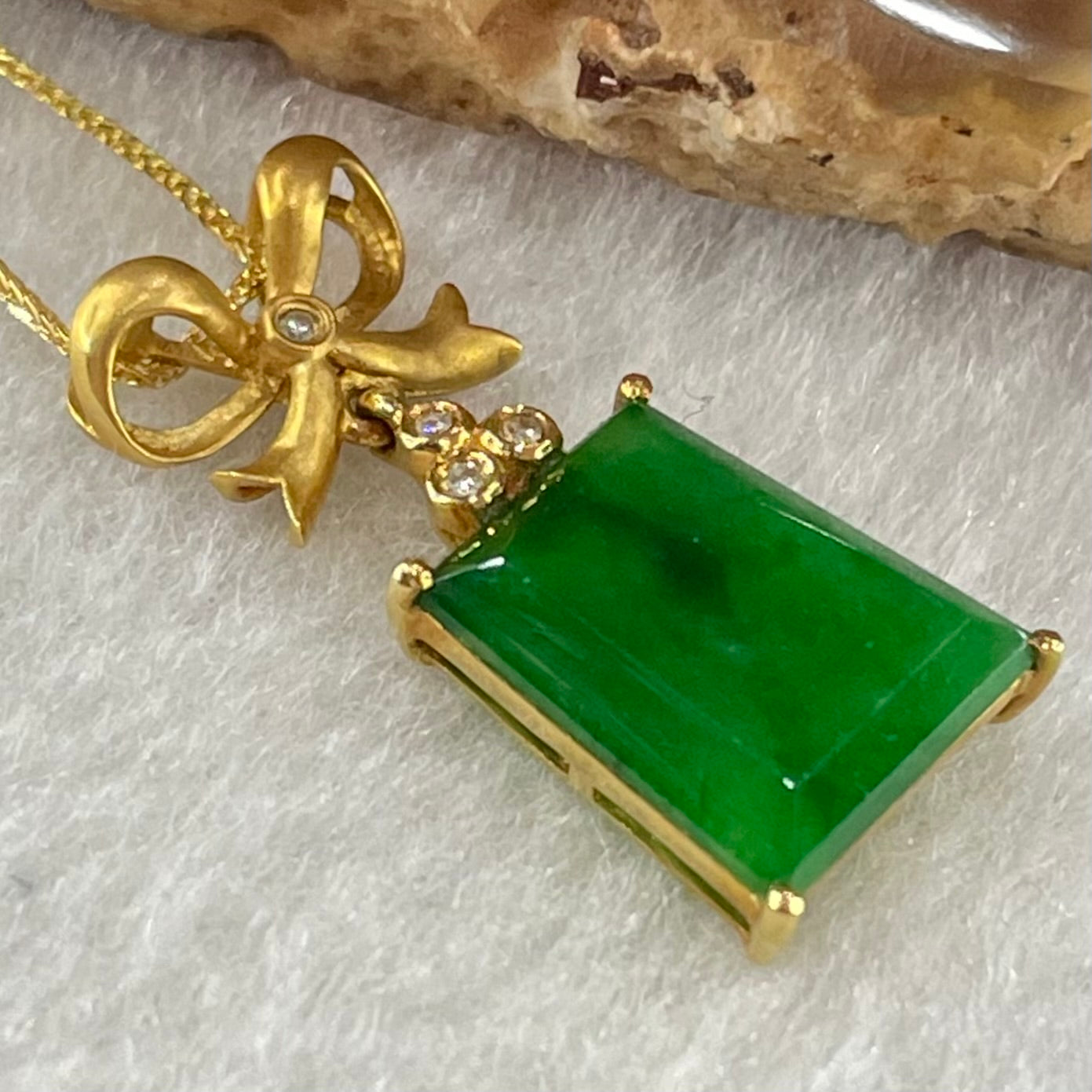 Type A Old Mine Spicy Green Jadeite with Diamonds in 18K Yellow Gold Necklace 2.42g 11.6 by 9.5 by 2.2mm 40cm - Huangs Jadeite and Jewelry Pte Ltd