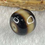 Natural Powerful Tibetan Old Oily Agate 1 Line Dzi Bead Heavenly Master (Tian Zhu) 1.87g 9.9 by 11.0mm - Huangs Jadeite and Jewelry Pte Ltd