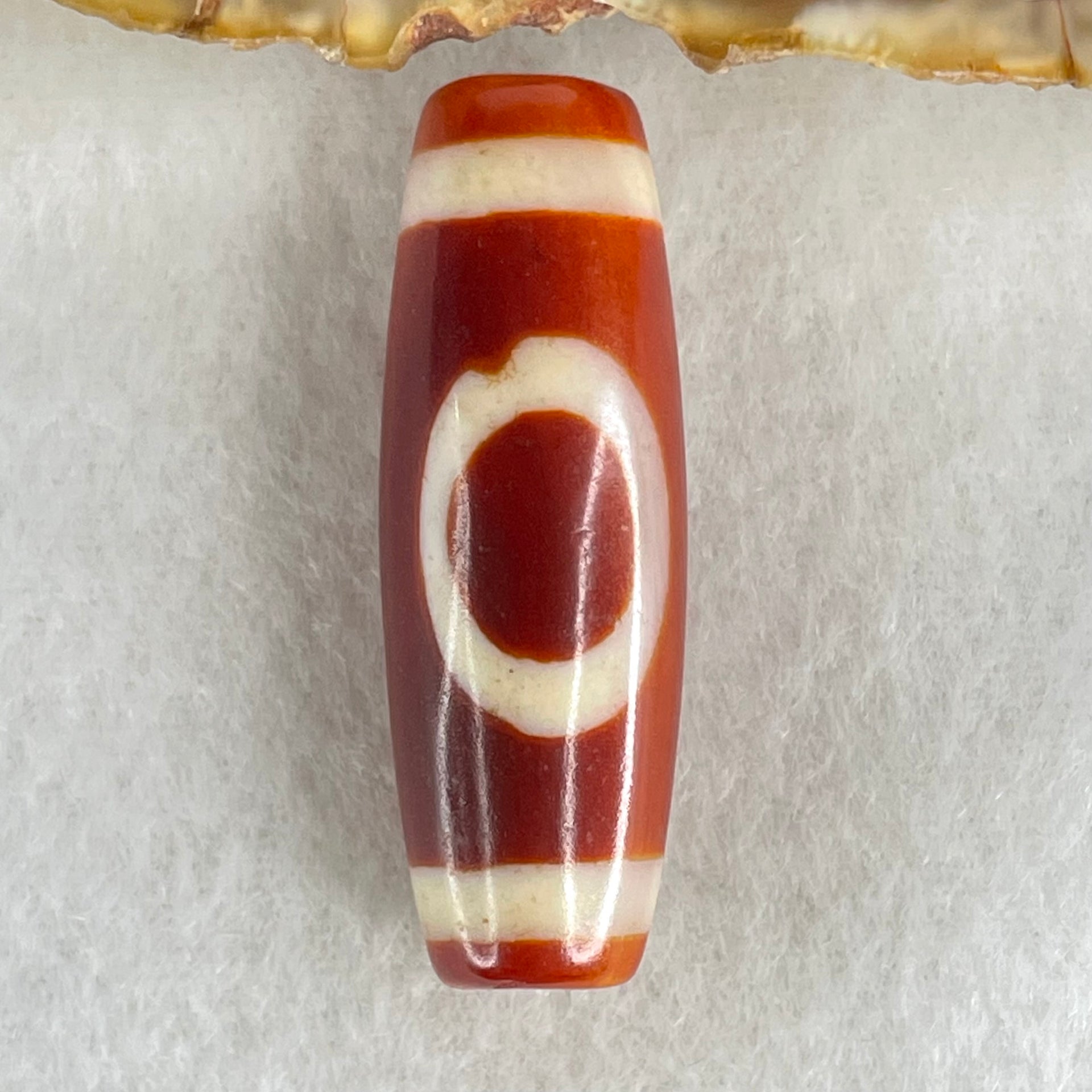 Natural Powerful Tibetan Old Oily Red White Agate One Eye Wood Element Dzi Bead Heavenly Master (Tian Zhu) 一眼木元素天珠 10.00g 38.3 by 12.7mm - Huangs Jadeite and Jewelry Pte Ltd
