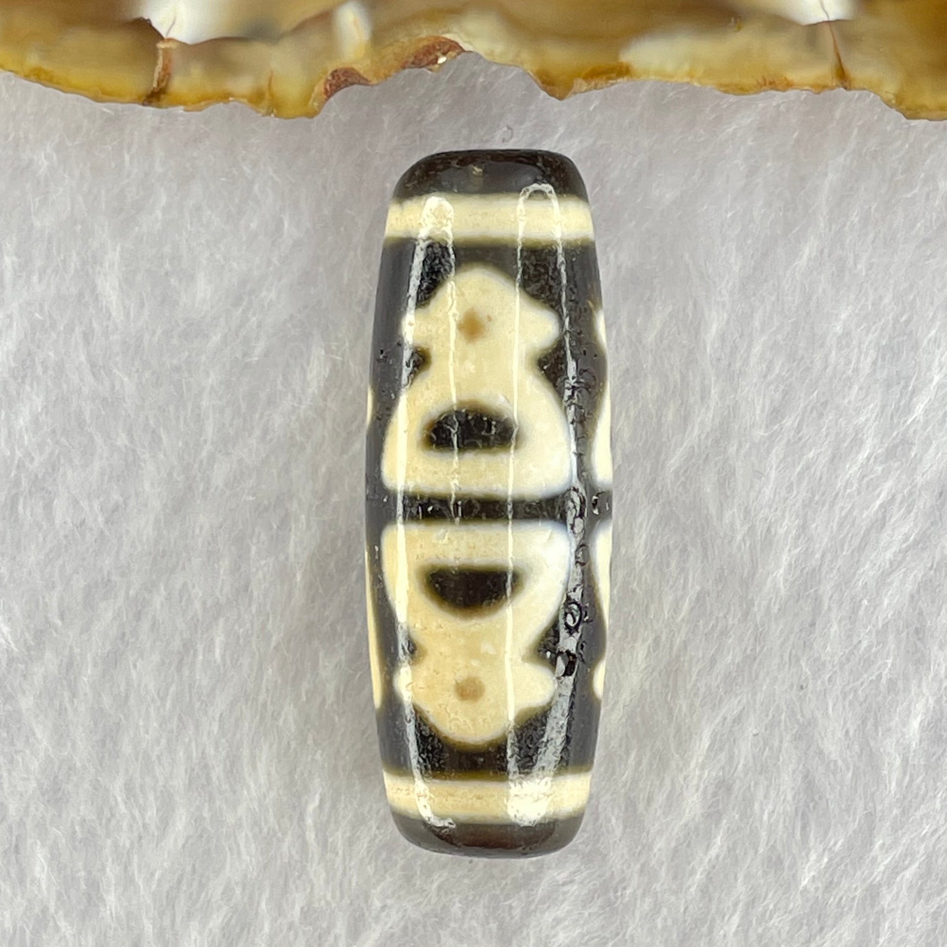 Natural Powerful Tibetan Old Oily Agate Cai Shen Dzi Bead Heavenly Master (Tian Zhu) 10.60g 38.2 by 13.3mm - Huangs Jadeite and Jewelry Pte Ltd