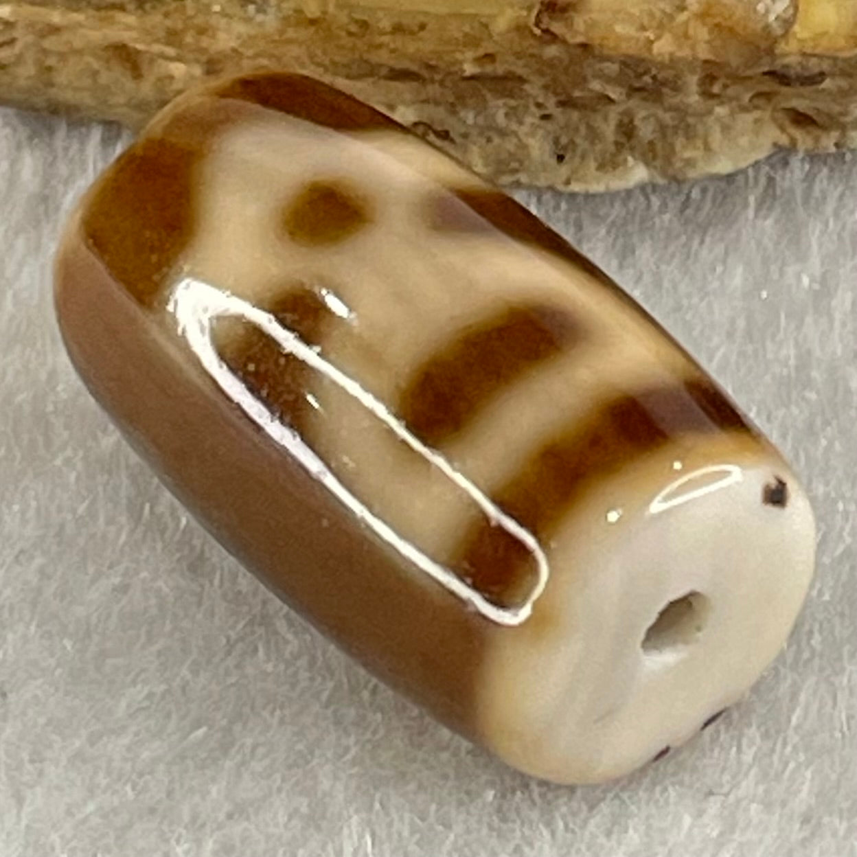 Natural Powerful Tibetan Old Oily Agate Double Cai Shen Dzi Bead Heavenly Master (Tian Zhu) 双财神长天珠 4.74g 19.8 by 11.8mm - Huangs Jadeite and Jewelry Pte Ltd