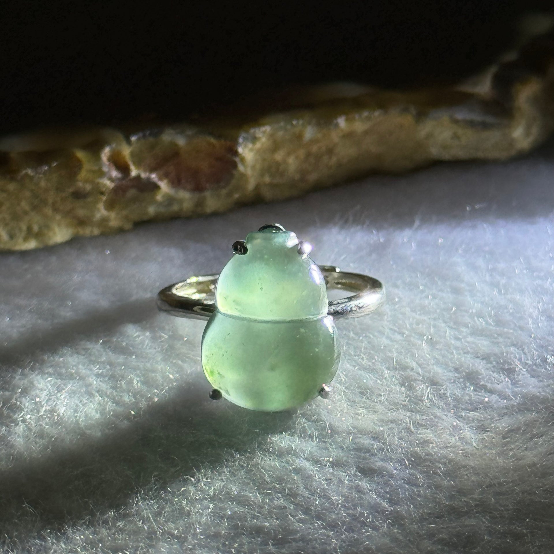 Type A Icy Blueish Green Jadeite Hulu with Crystals in S925 Sliver Ring (Adjustable Size) 3.42g 15.2 by 11.0 by 4.5mm - Huangs Jadeite and Jewelry Pte Ltd