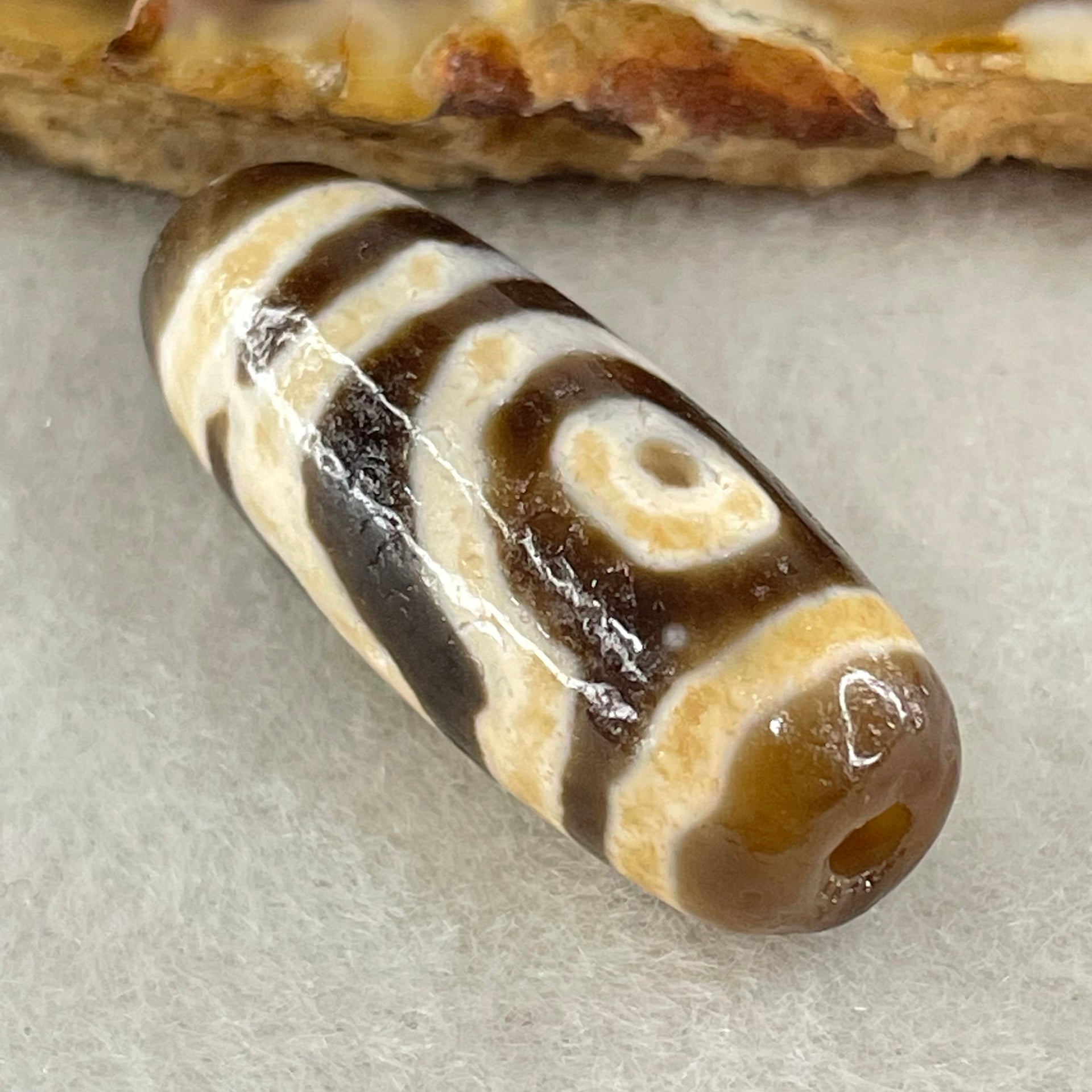 Natural Powerful Tibetan Old Oily Agate One Eye With Thousand Hand Guan Yin Dzi Bead Heavenly Master (Tian Zhu) 5.31g 28.2 by 11.2mm - Huangs Jadeite and Jewelry Pte Ltd