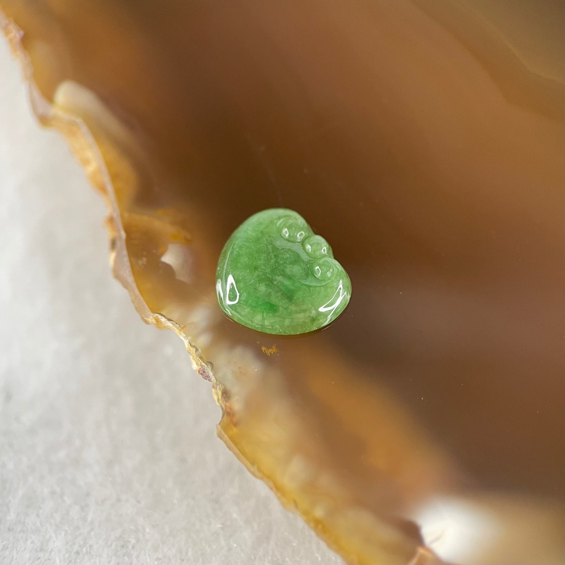 Type A Old Mine Full Green Jadeite Ruyi Charm Stone For Setting 0.39g 9.8 by 8.8 by 2.0mm - Huangs Jadeite and Jewelry Pte Ltd