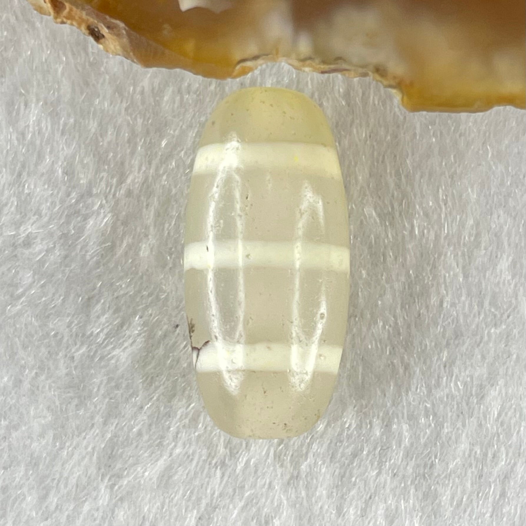 Natural Powerful Tibetan Old Oily Agate 3-Lines Dzi Bead Heavenly Master (Tian Zhu) 三行天诛 2.65g 20.0 by 9.5mm - Huangs Jadeite and Jewelry Pte Ltd
