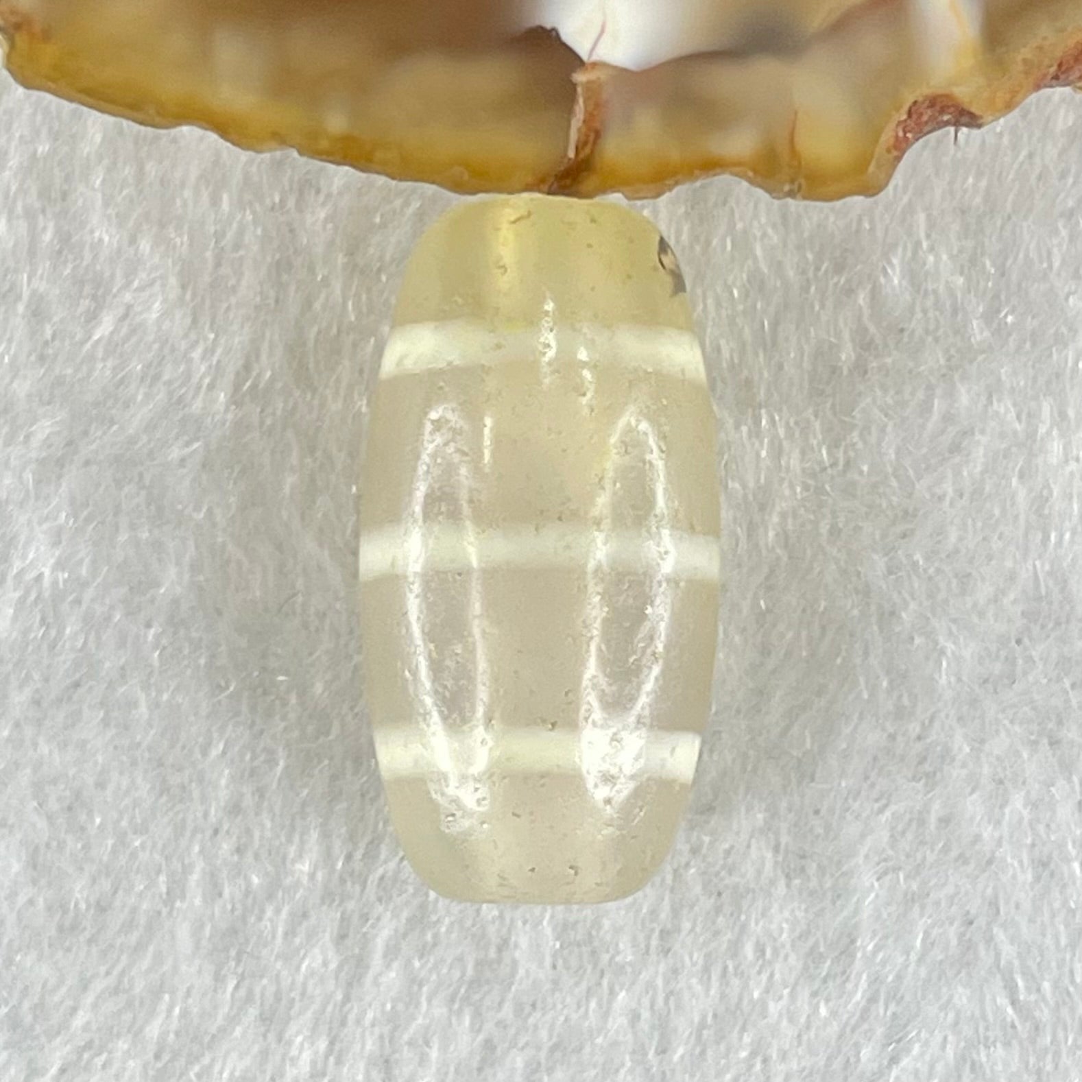 Natural Powerful Tibetan Old Oily Agate 3-Lines Dzi Bead Heavenly Master (Tian Zhu) 三行天诛 3.03g 19.9 by 10.3mm - Huangs Jadeite and Jewelry Pte Ltd