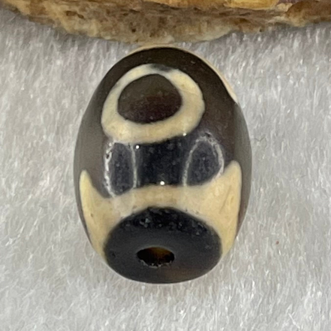 Natural Powerful Tibetan Old Oily Agate 3 Eyes Dzi Bead Heavenly Master (Tian Zhu) 三眼天诛 2.11g 13.4 by 10.1mm - Huangs Jadeite and Jewelry Pte Ltd