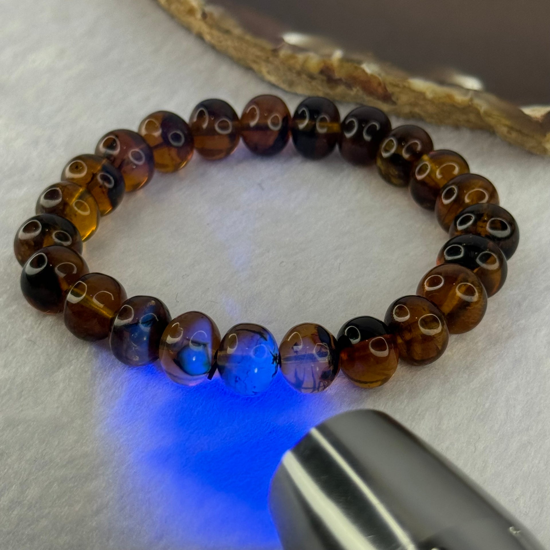Natural Dark Brownish Yellow Flower Amber Beads Bracelet 天然顺琥珀手链 12.50g 17cm 10.7mm 23 Beads - Huangs Jadeite and Jewelry Pte Ltd