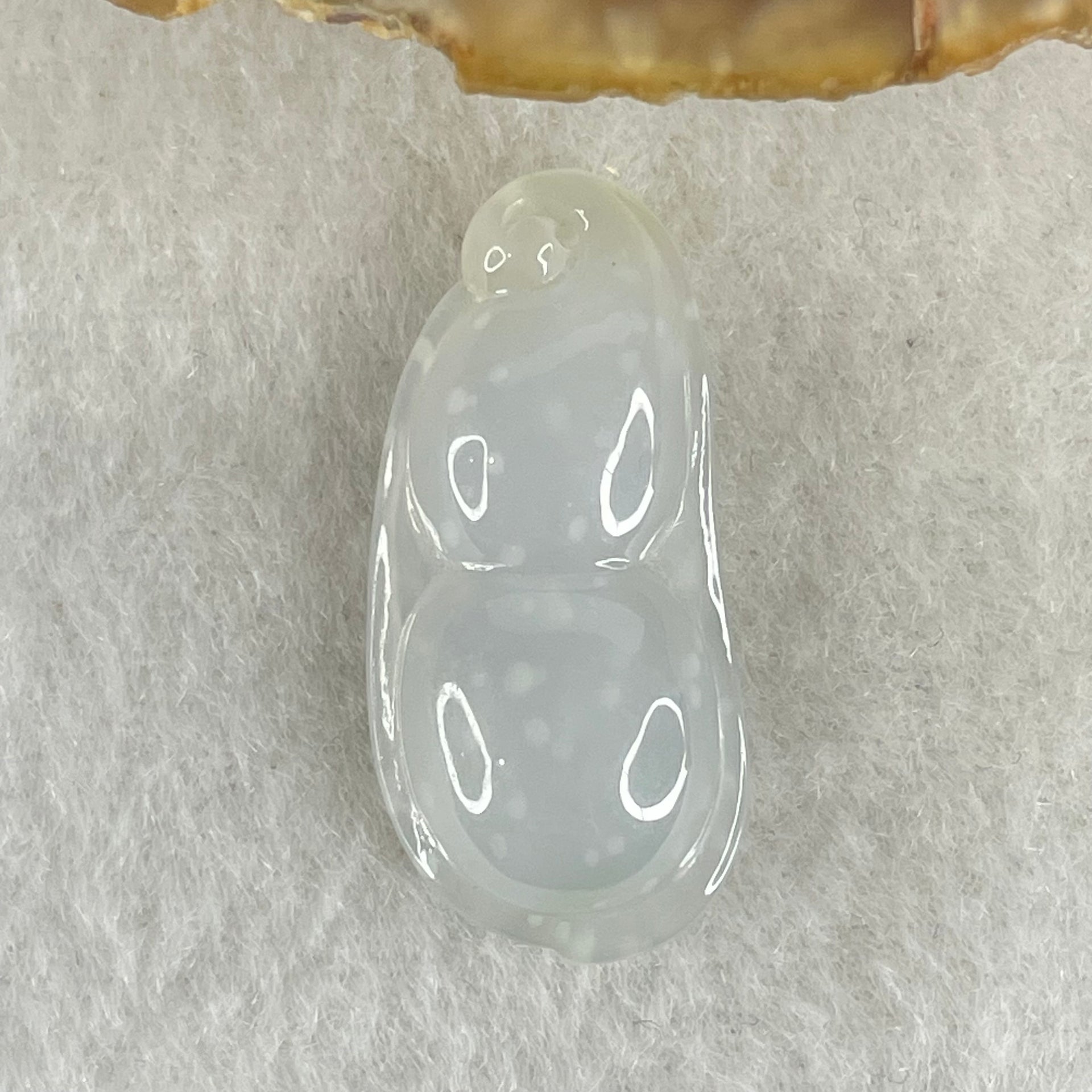 Type A Semi Icy Faint Green with Muna Jadeite Peapod Pendant 4.13g 28.0 by 13.2 by 7.4mm - Huangs Jadeite and Jewelry Pte Ltd