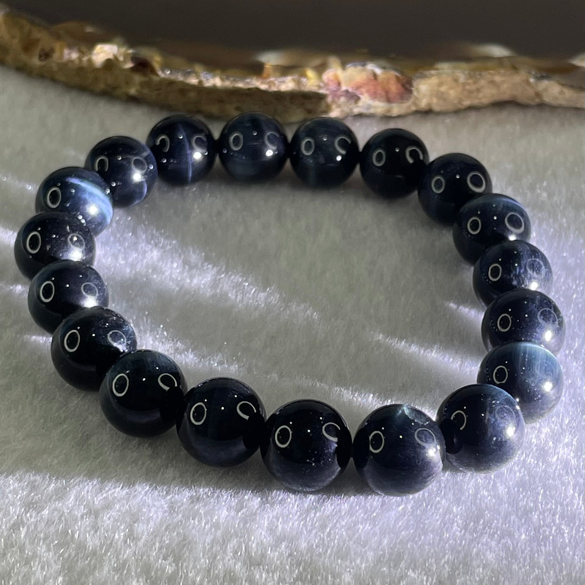 Natural Blue Tiger Eye Quartz Beads Bracelet 25.88g 16cm 10.0mm 19 Beads - Huangs Jadeite and Jewelry Pte Ltd