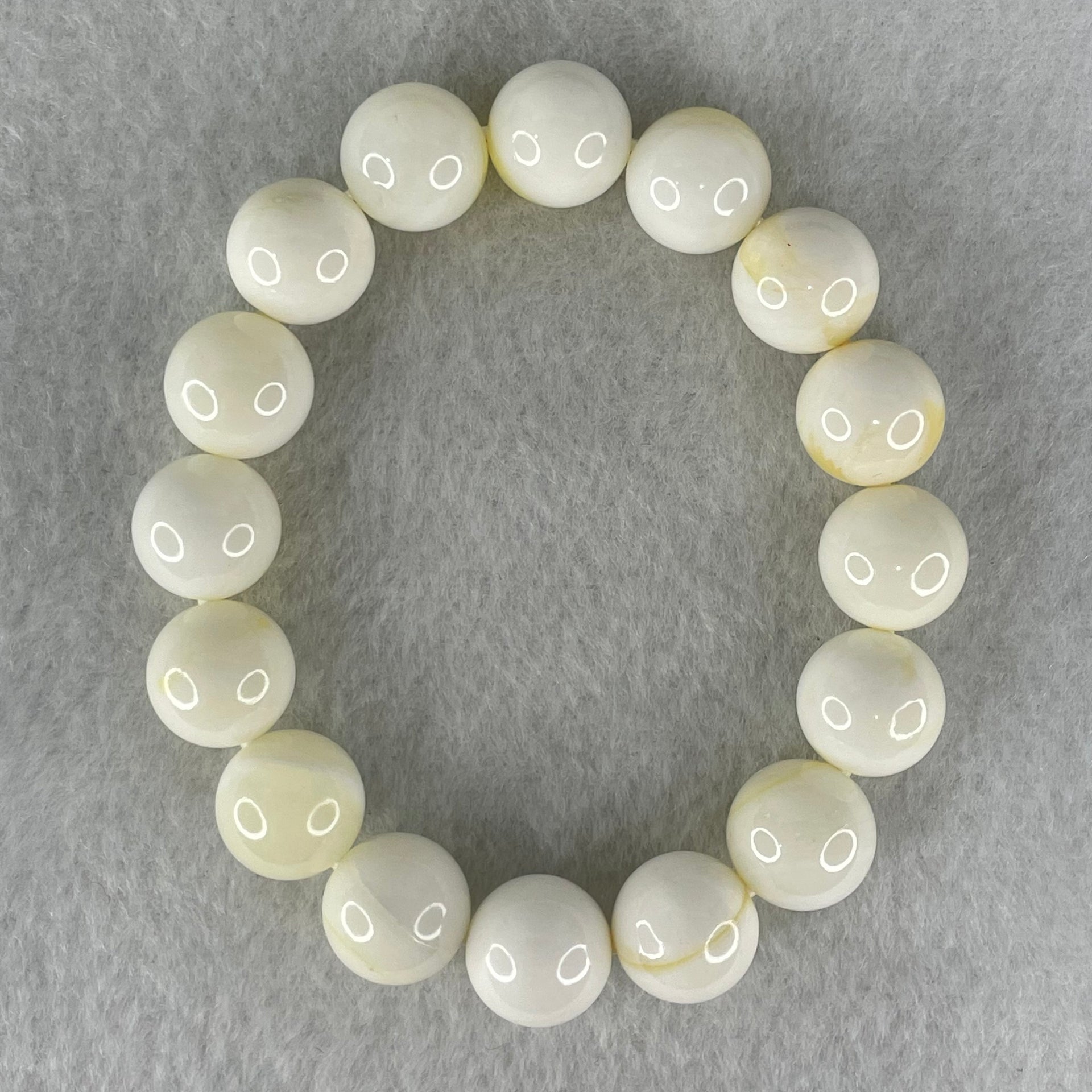 Natural Tridacna Sea Shell Beads Bracelet 46.58g 17cm 12.5mm 16 Beads - Huangs Jadeite and Jewelry Pte Ltd