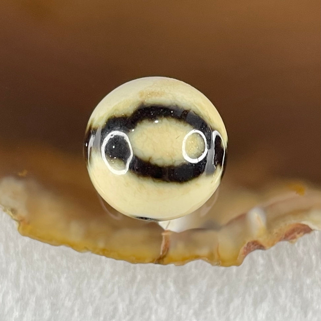 Natural Powerful Tibetan Old Oily Yellowish White with Black Agate 3 Eyes Dzi Bead Heavenly Master (Tian Zhu) 三眼天诛 4.04g 14.5mm - Huangs Jadeite and Jewelry Pte Ltd