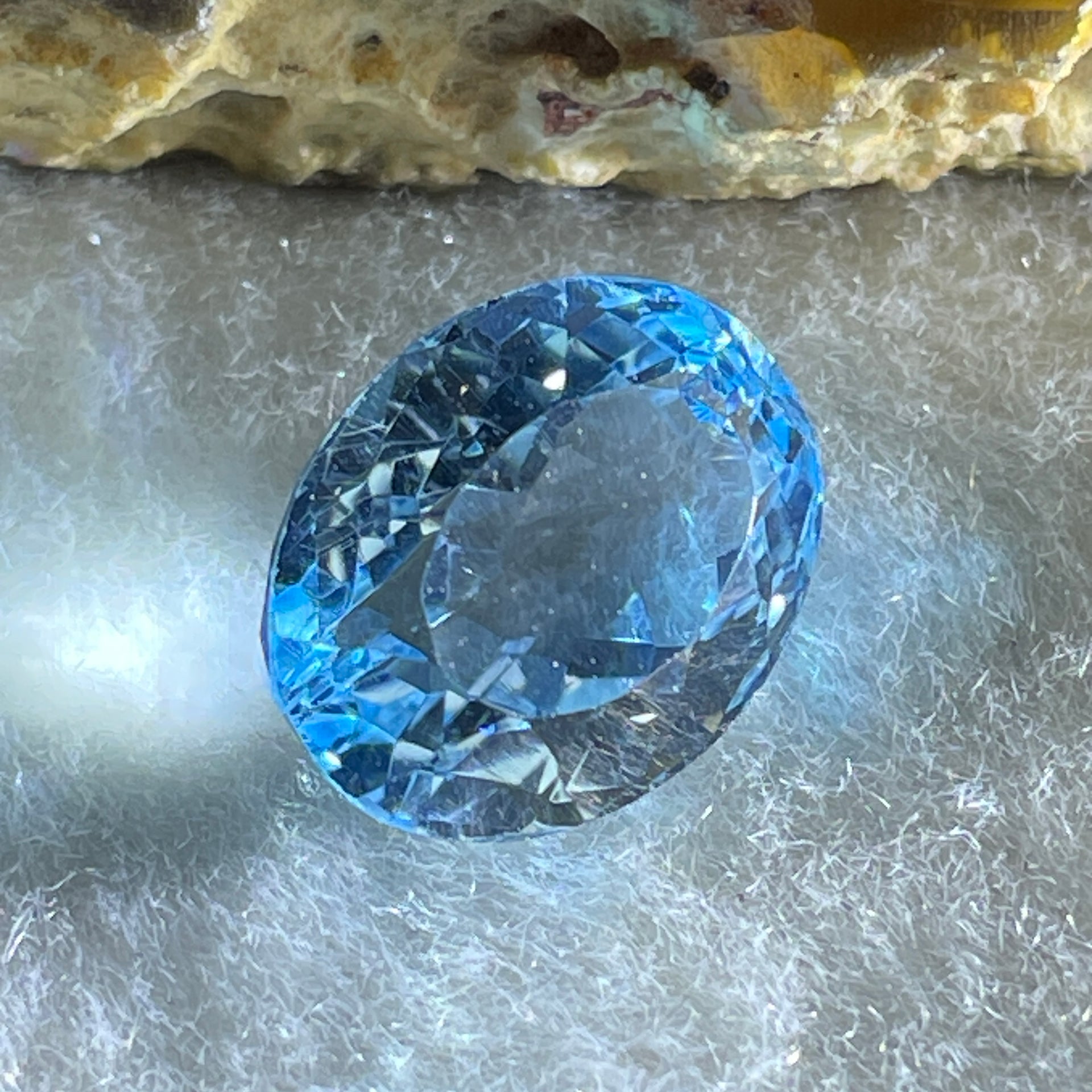 Natural Sky Blue Topaz Oval Shape 10.65ct 14.1 by 10.6 by 8.0mm - Huangs Jadeite and Jewelry Pte Ltd