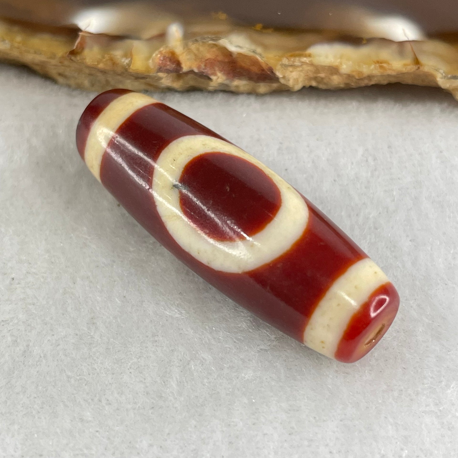 Natural Powerful Tibetan Old Oily Red White Agate One Eye Gold Metal Element Dzi Bead Heavenly Master (Tian Zhu) 一眼金天珠 9.24g 37.8 by 12.6mm - Huangs Jadeite and Jewelry Pte Ltd