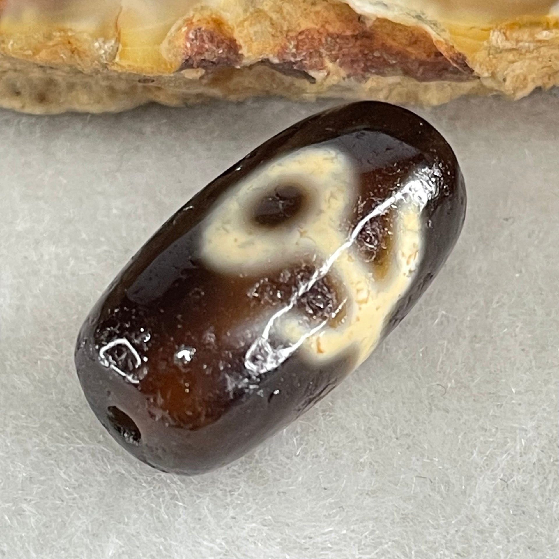 Natural Powerful Tibetan Old Oily Red White Agate Patina Guiren Tairen Human Benefactor Dzi Bead Heavenly Master (Tian Zhu) 贵人天珠 2.96g 19.4 by 10.2mm - Huangs Jadeite and Jewelry Pte Ltd