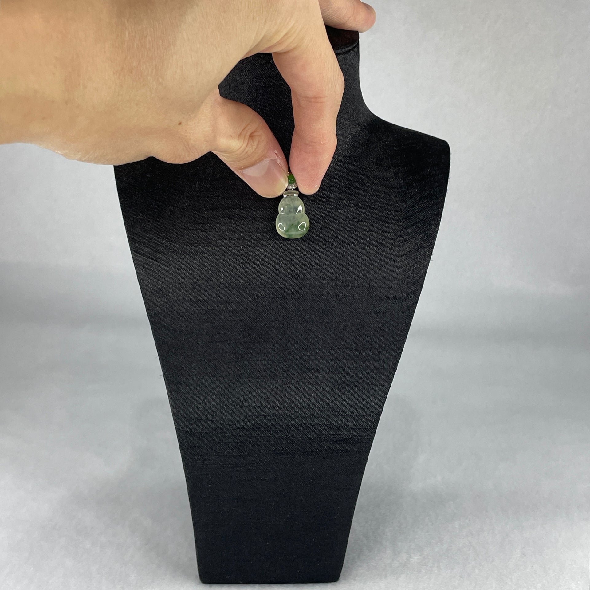 Certified Type A 18k White Gold Icy Green Piao Hua Hulu Jade Jadeite 2.00g 23.9 by 11.7 by 5.1mm - Huangs Jadeite and Jewelry Pte Ltd