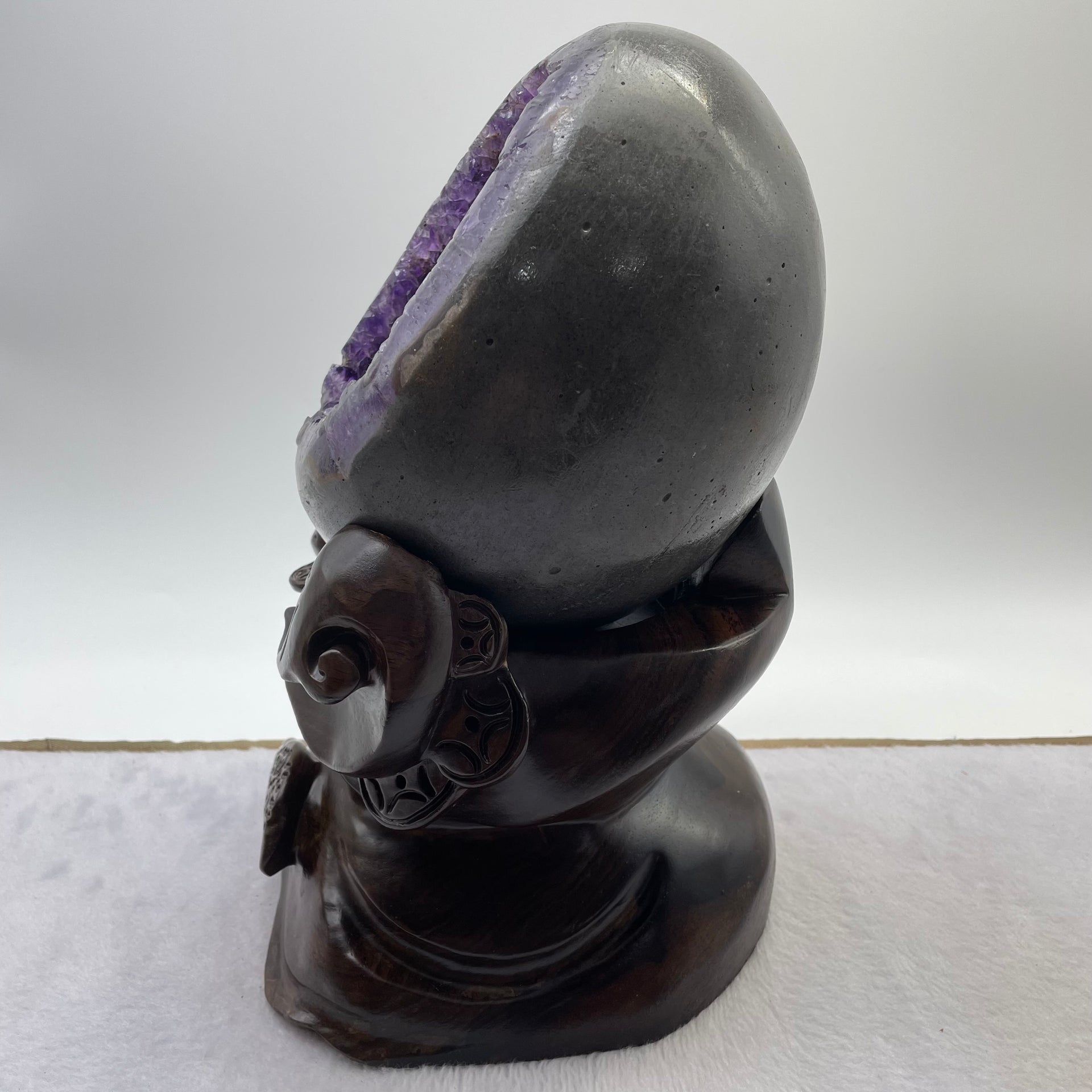 Natural Deep Purple Amethyst Egg with Wooden Stand Display Total 4,721.8g 155.0 by 165.0 by 265.0mm - Huangs Jadeite and Jewelry Pte Ltd