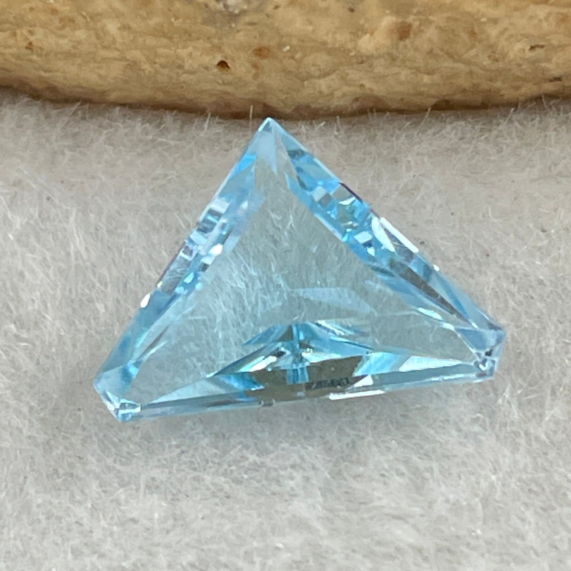 Natural Sky Blue Topaz Trillion Shape 10.16ct 12.9 by 9.3 by 4.3mm - Huangs Jadeite and Jewelry Pte Ltd