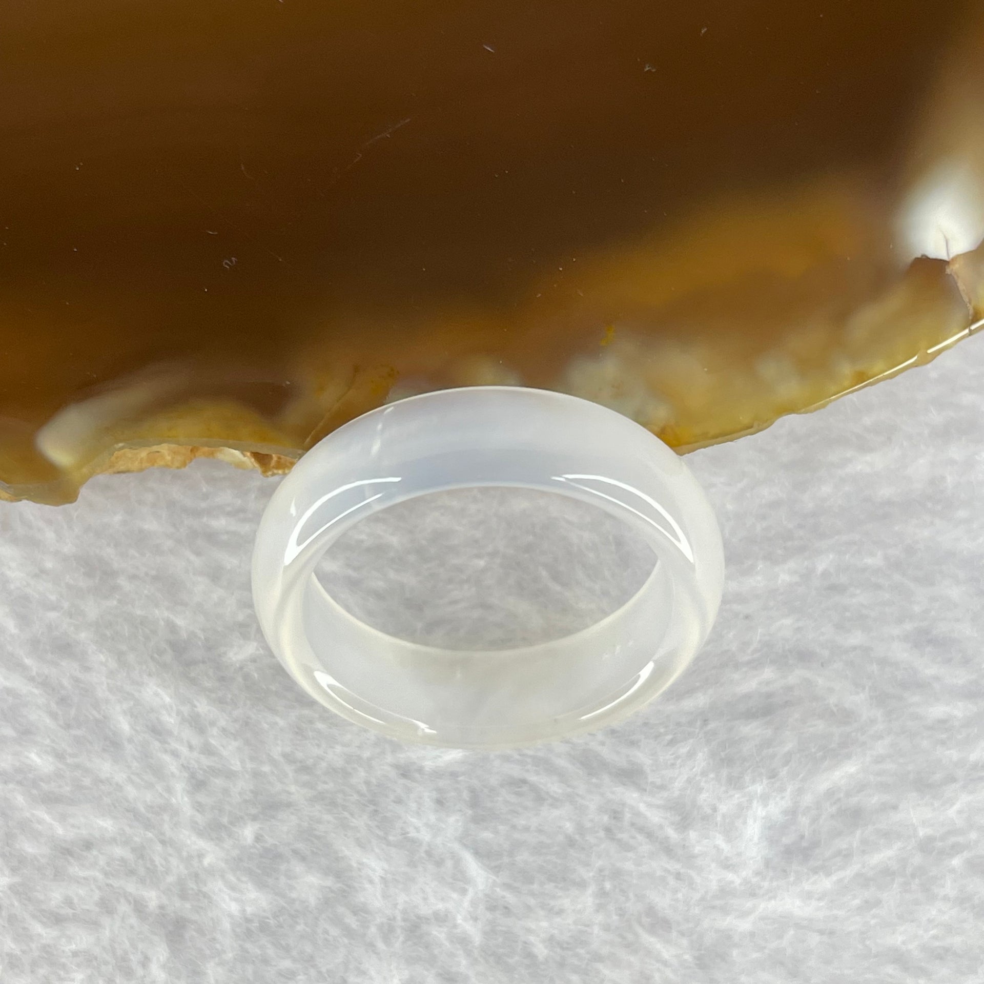 Natural Agate Ring 1.98g 5.8 by 3.0 mm US 6.8/ HK 15 - Huangs Jadeite and Jewelry Pte Ltd