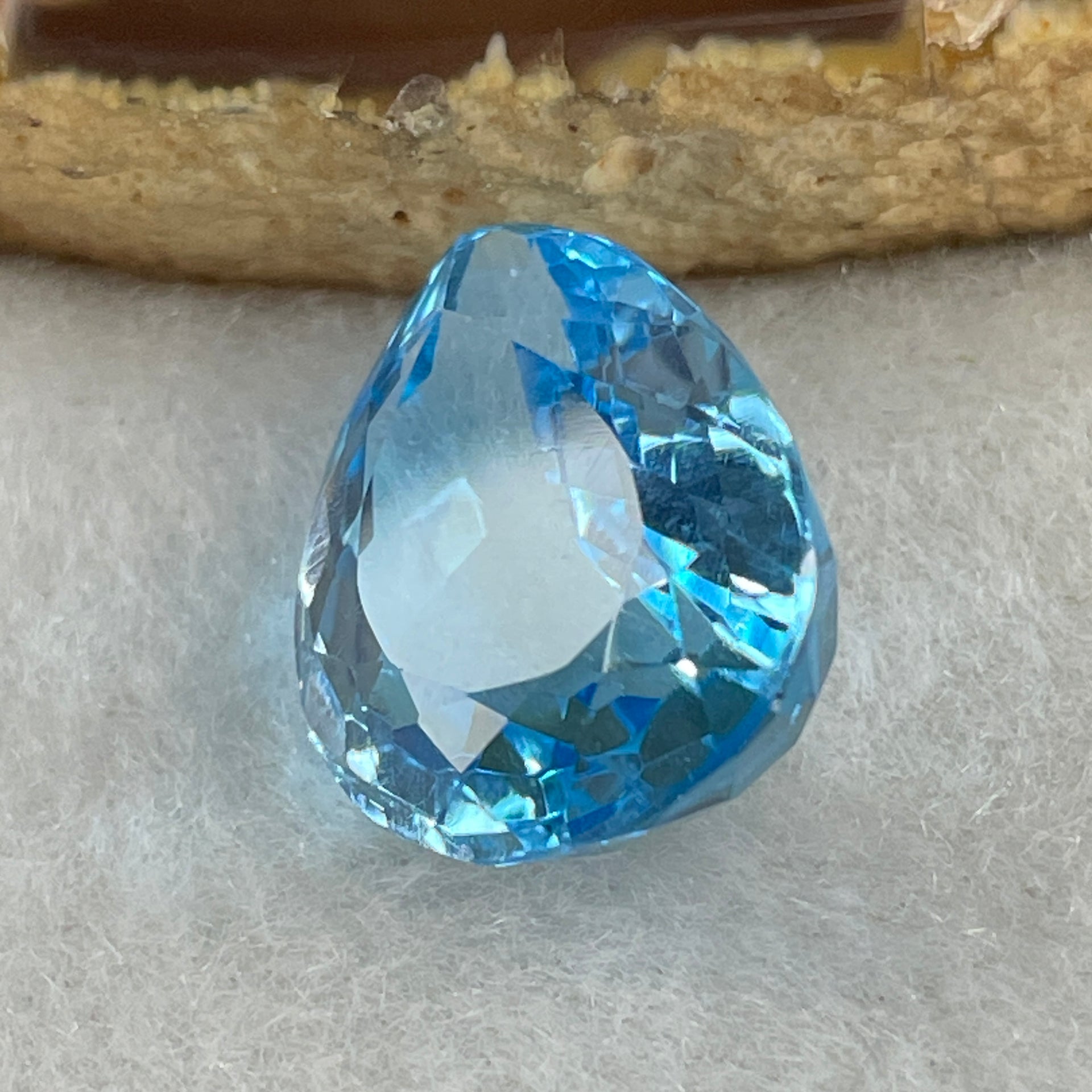 Natural Sky Blue Topaz Teardrop Shape 14.58ct 16.5 by 13.2 by 8.4mm - Huangs Jadeite and Jewelry Pte Ltd