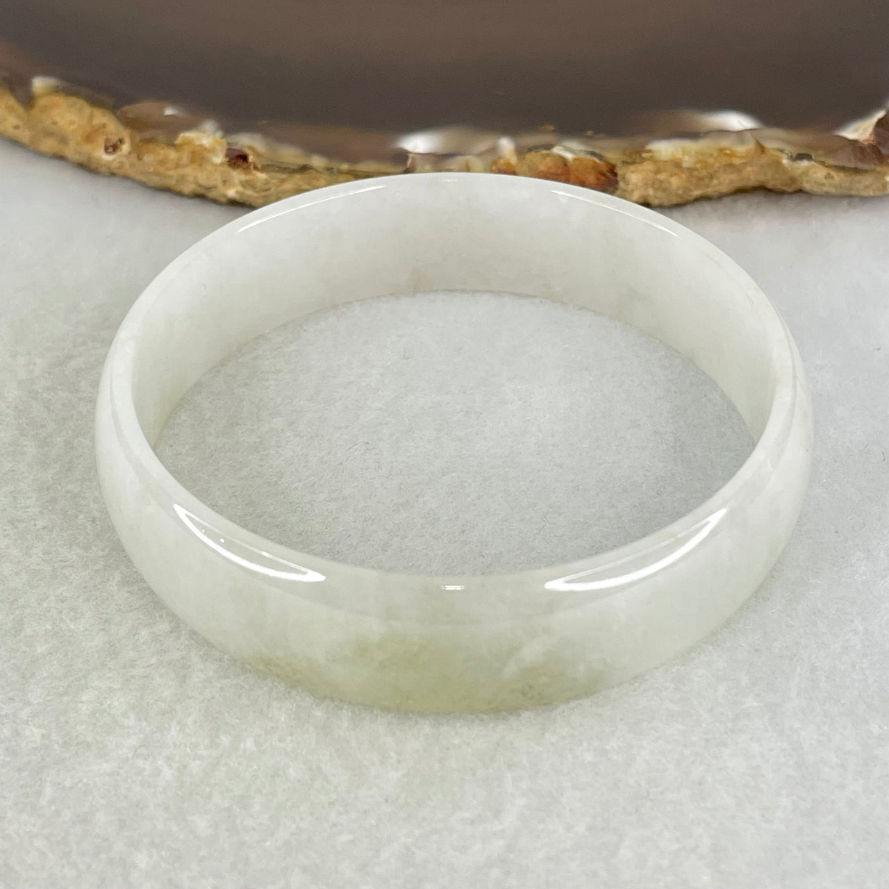 Type A Light Lavender Green Jadeite Bangle Internal Diameter 53.8mm 25.64g 13.6 by 4.1mm (Close to Perfect) - Huangs Jadeite and Jewelry Pte Ltd
